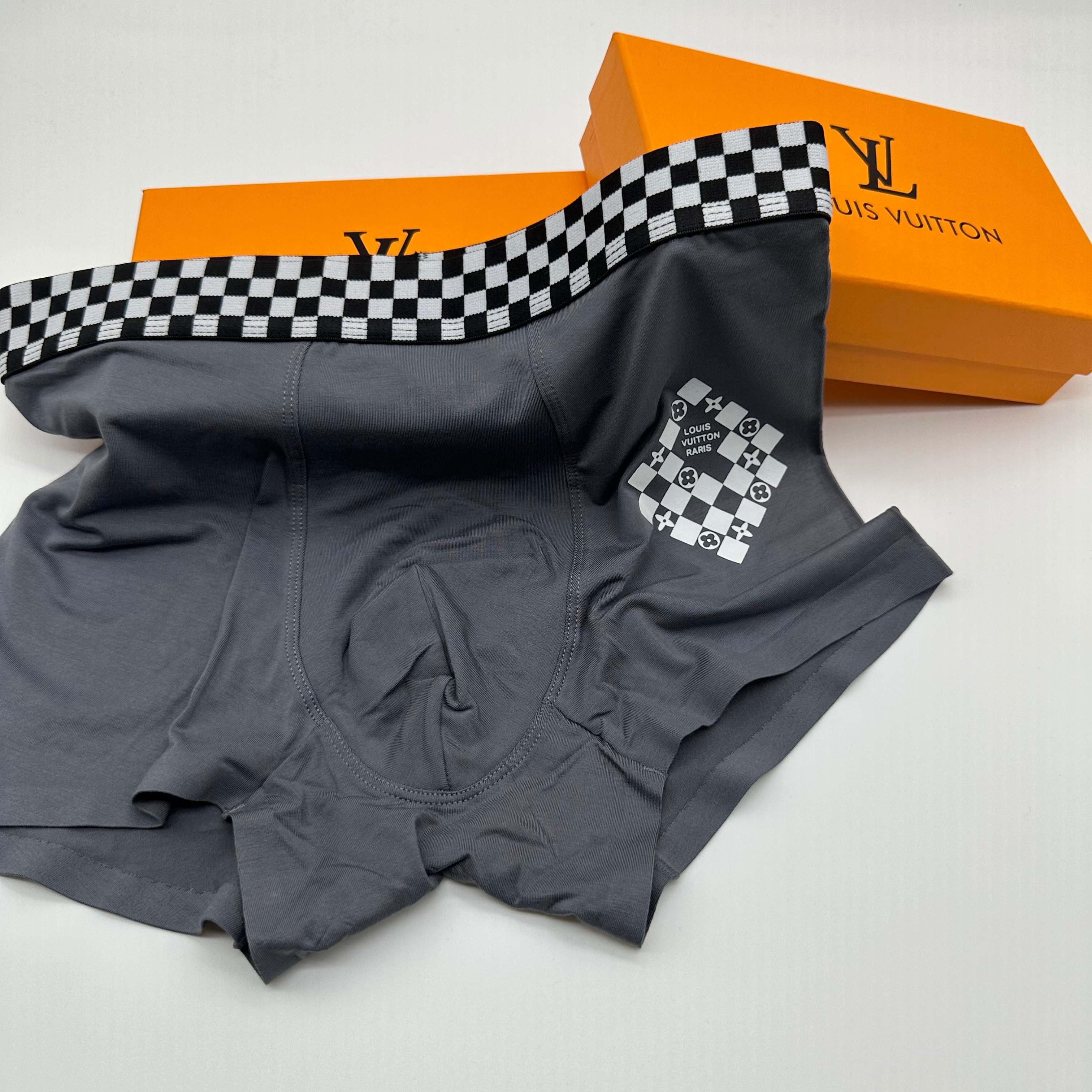 新品！LV 路易威登 原单品质！精品盒装男士内裤！外贸国外订单，高品质，莫代尔无痕切割工艺 科学配 93
