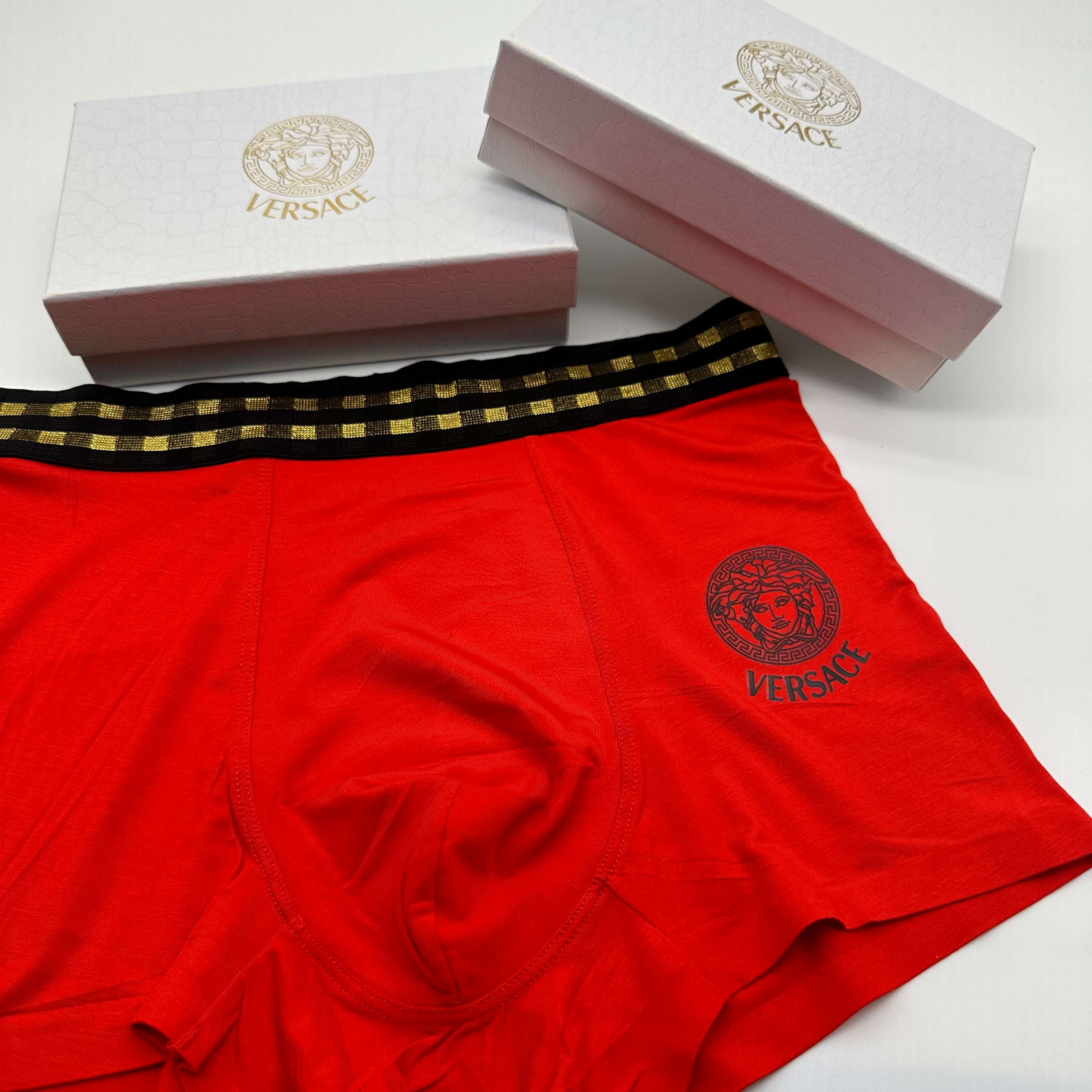 versace 范思哲 最新版红红火火，经典美杜沙系列！时尚男士内裤！精美烫金Logo！外贸国外订单，原