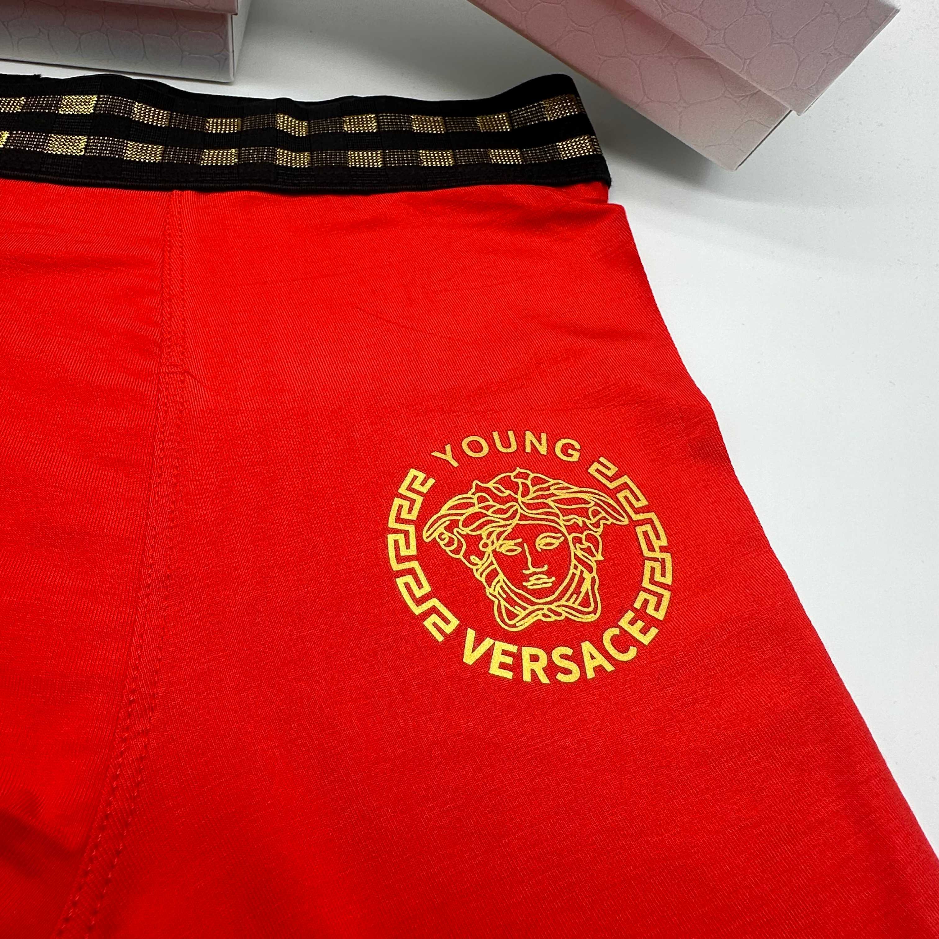 本命年 🔥🔥🔥versace 范思哲 最新版红红火火，经典美杜沙系列！时尚男士内裤！精美烫金Logo！外