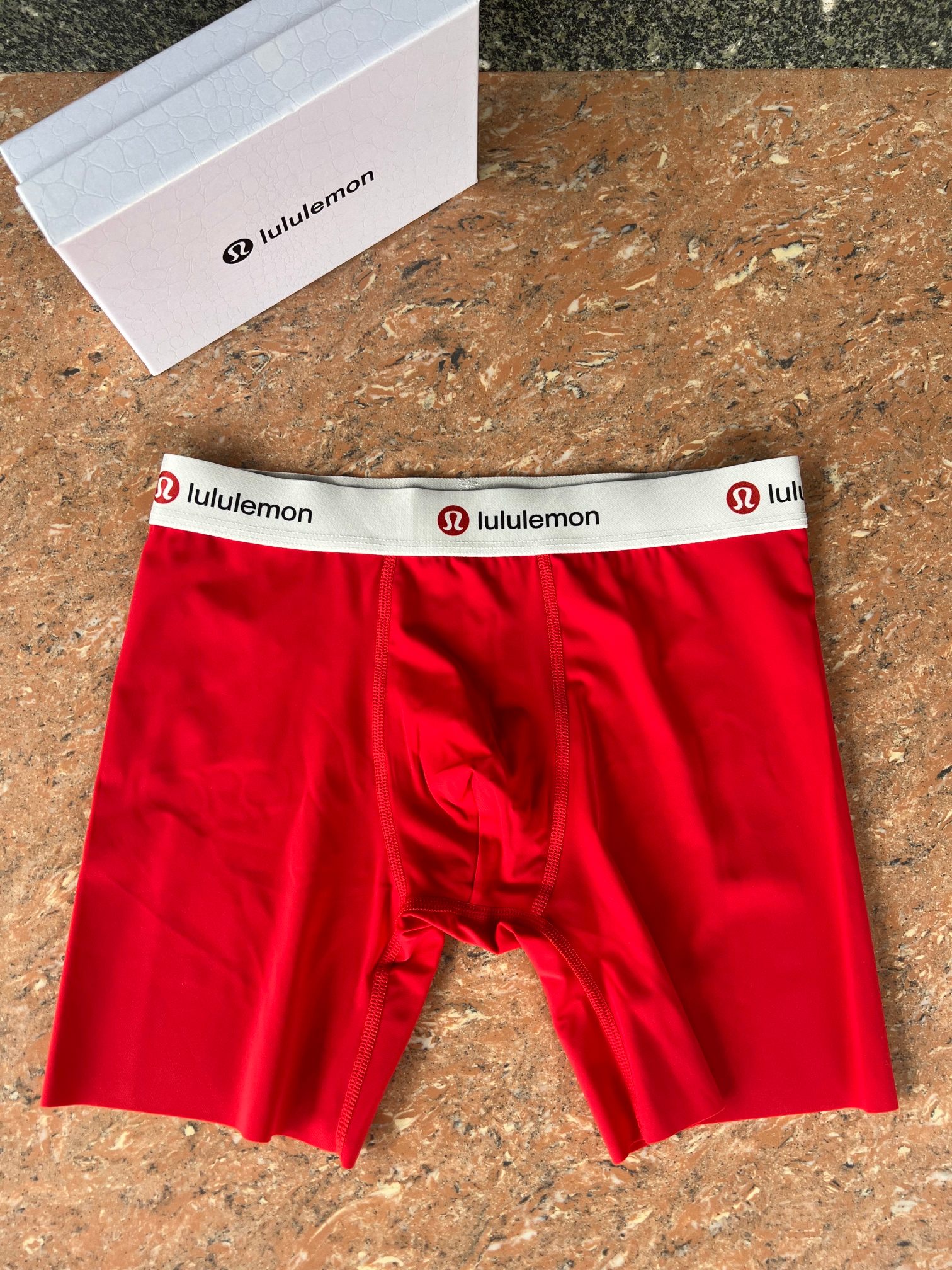 新品长款！lululemon露露！原单品质！精品盒装男士内裤！外贸国外订单，高品质，真丝无痕切割工艺 科