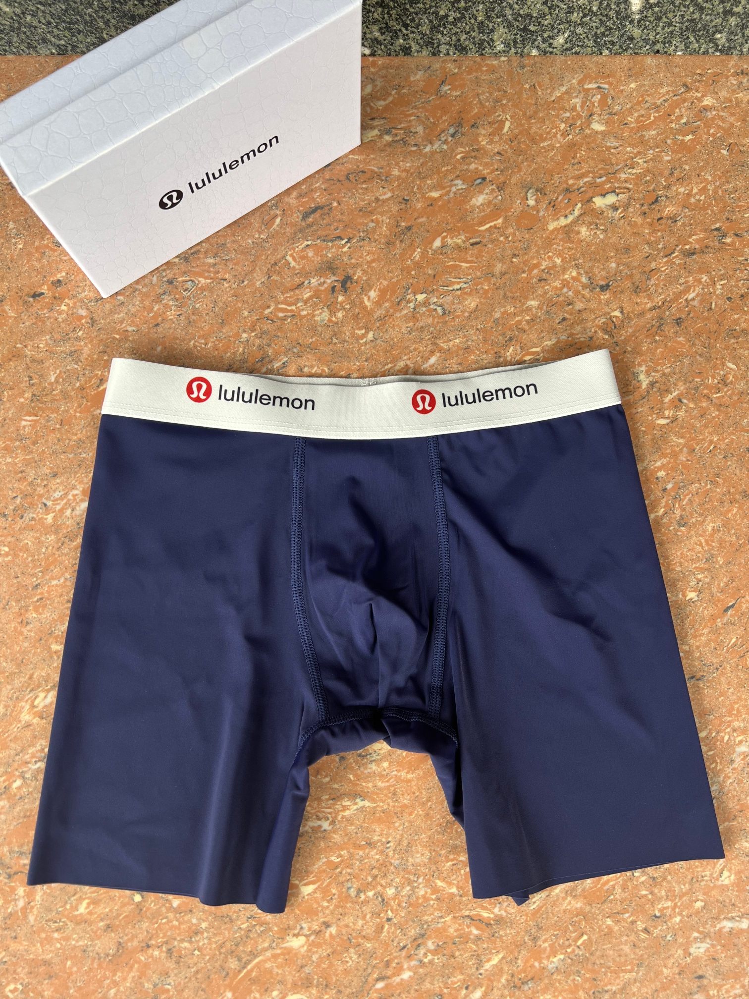 新品长款！lululemon露露！原单品质！精品盒装男士内裤！外贸国外订单，高品质，真丝无痕切割工艺 科