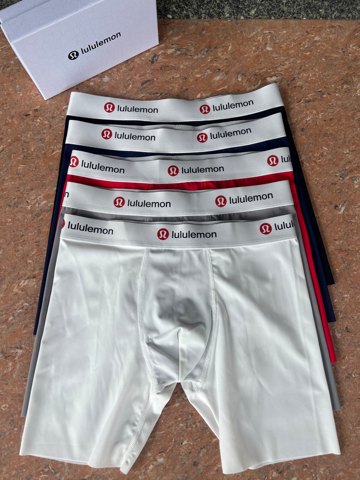 新品长款！lululemon露露！原单品质！精品盒装男士内裤！外贸国外订单，高品质，真丝无痕切割工艺 科