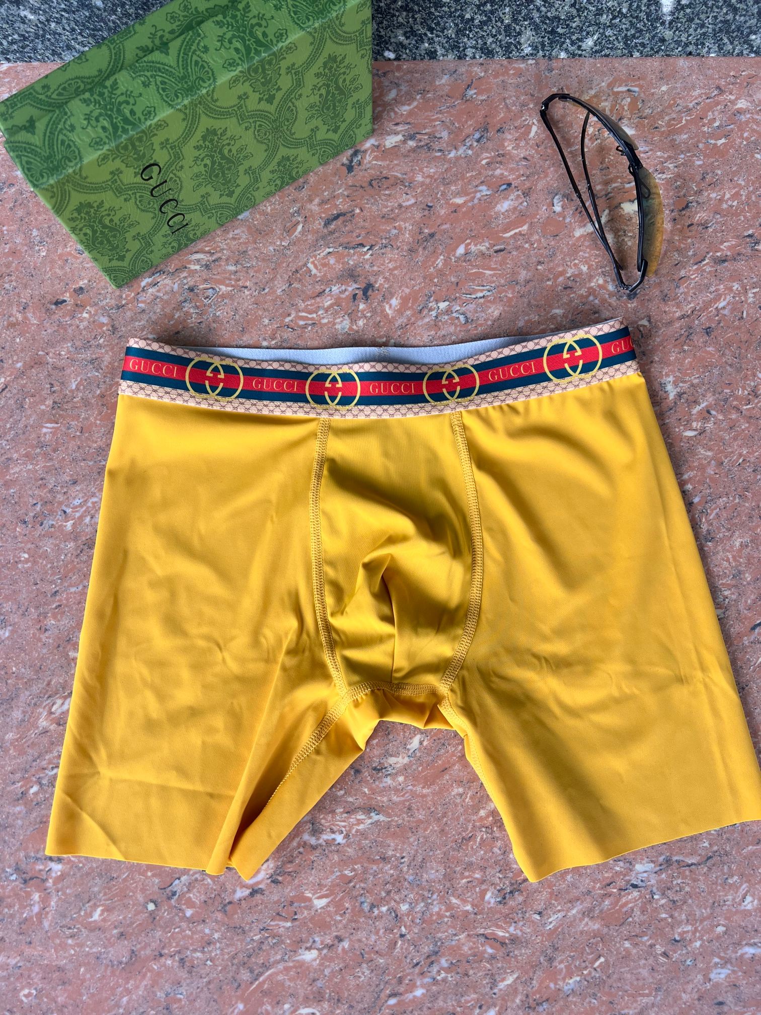 新品长款！古奇 Gucci！原单品质！精品盒装男士内裤！外贸国外订单，高品质，真丝无痕切割工艺 科学配比