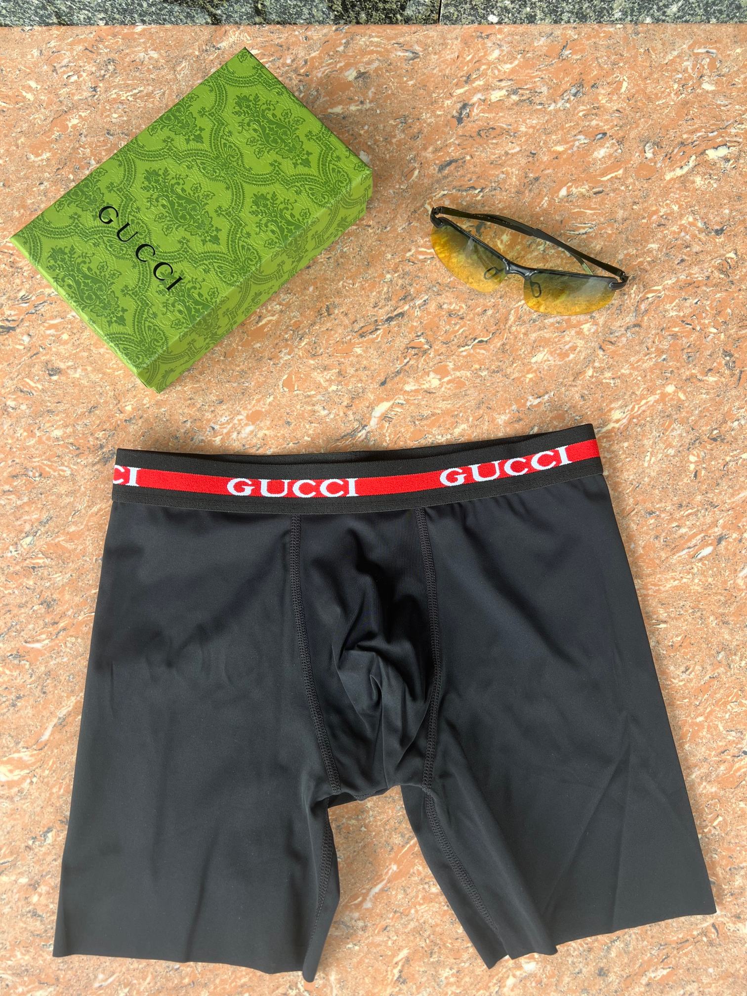 新品长款！GUCCi 古奇！原单品质！精品盒装男士内裤！外贸国外订单，高品质，真丝无痕切割工艺 科学配比