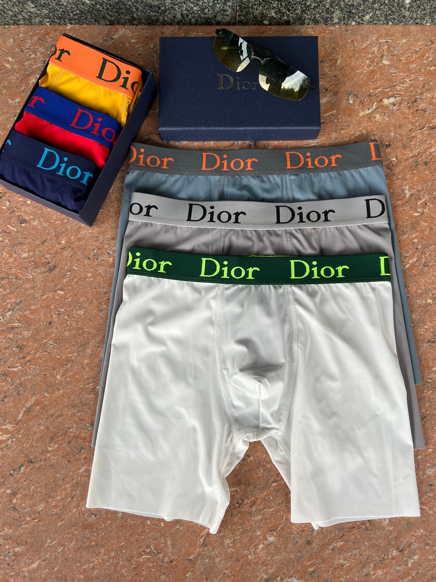 新品长款！迪奥 Dior！原单品质！精品盒装男士内裤！外贸国外订单，高品质，真丝无痕切割工艺 科学配比 