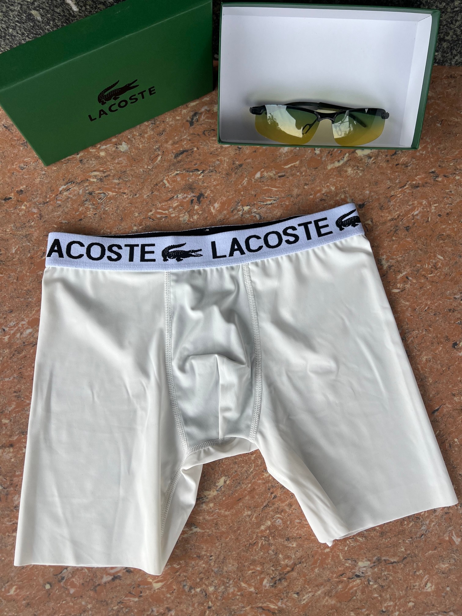 新品长款！鳄鱼 LACOSTE！原单品质！精品盒装男士内裤！外贸国外订单，高品质，真丝无痕切割工艺 科学