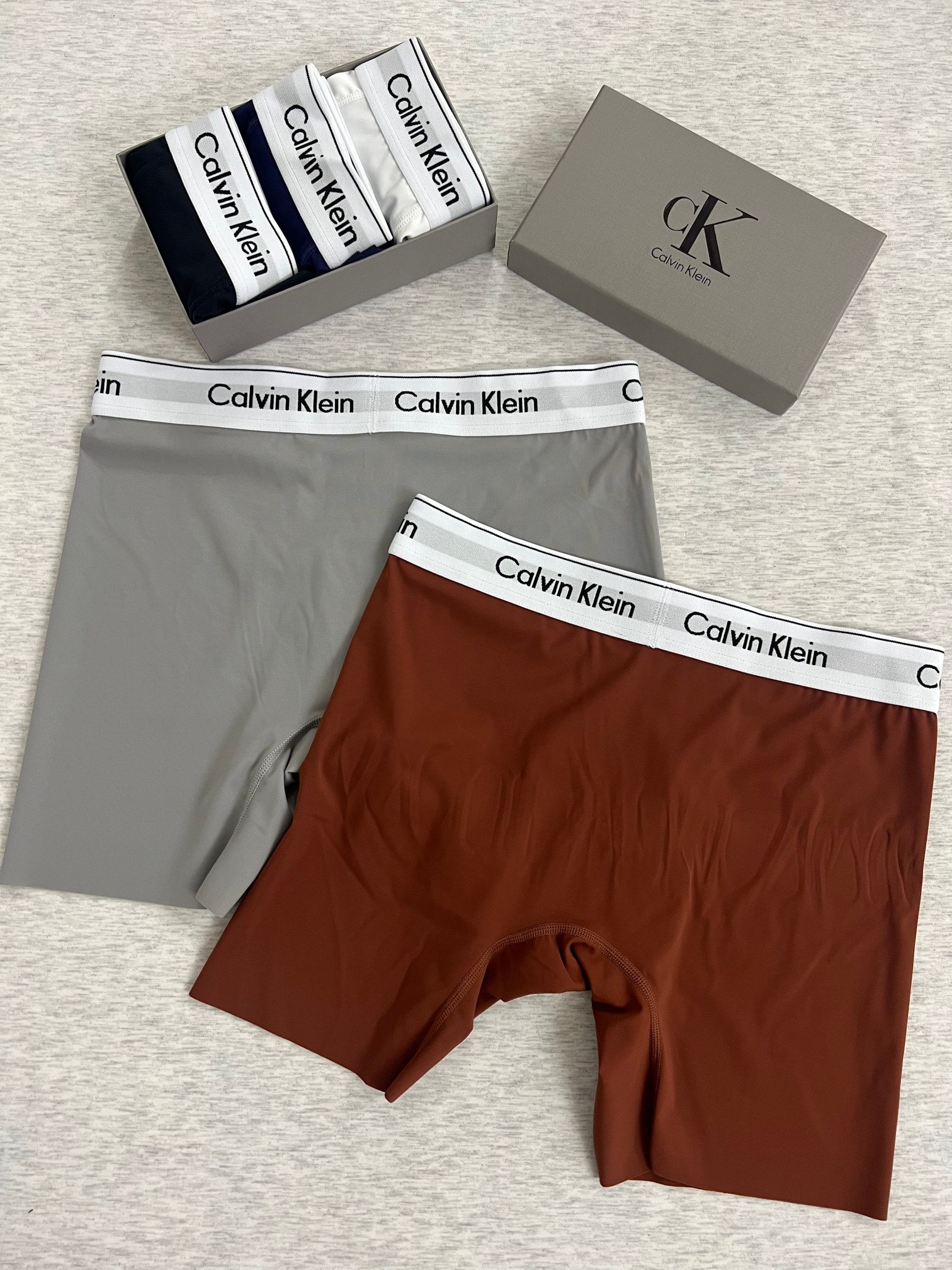 新品长款！Calvin Klein！原单品质！精品盒装男士内裤！外贸国外订单，高品质，真丝无痕切割工艺 