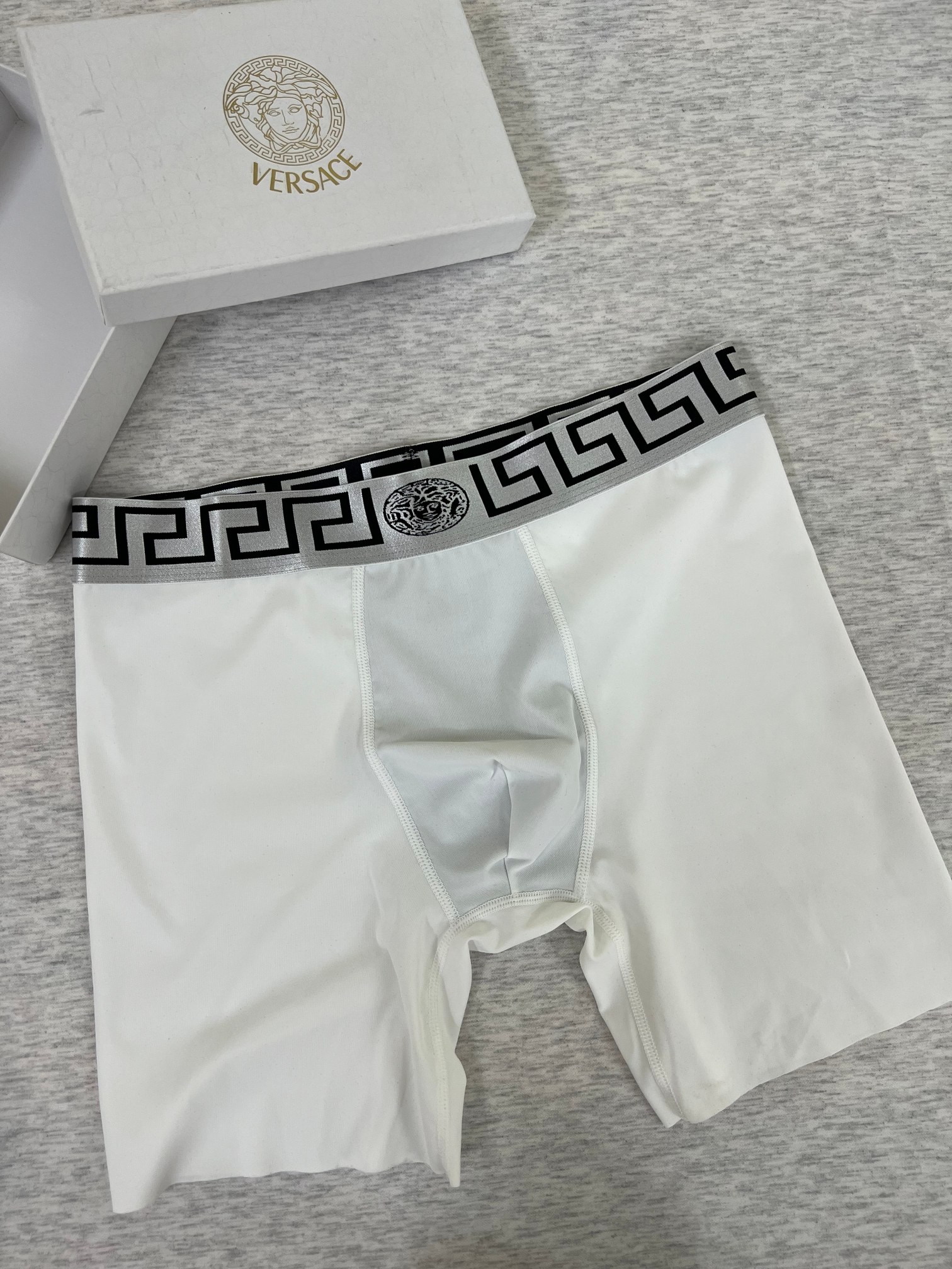 新品长款  范思哲！原单品质！精品盒装男士内裤！外贸国外订单，高品质，真丝无痕切割工艺 科学配比 丝滑 