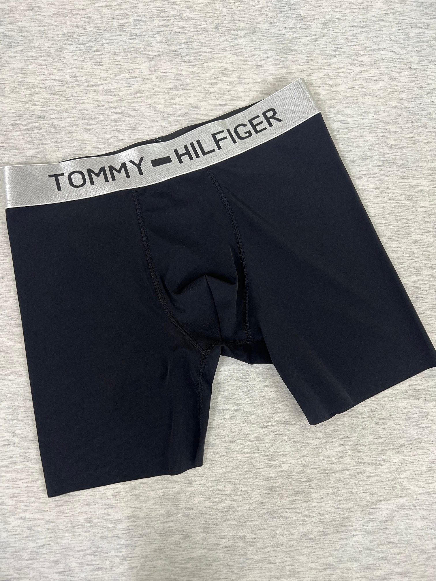 新品长款  ！TOMMY-HILFIGER原单品质！精品盒装男士内裤！外贸国外订单，高品质，真丝无痕切割