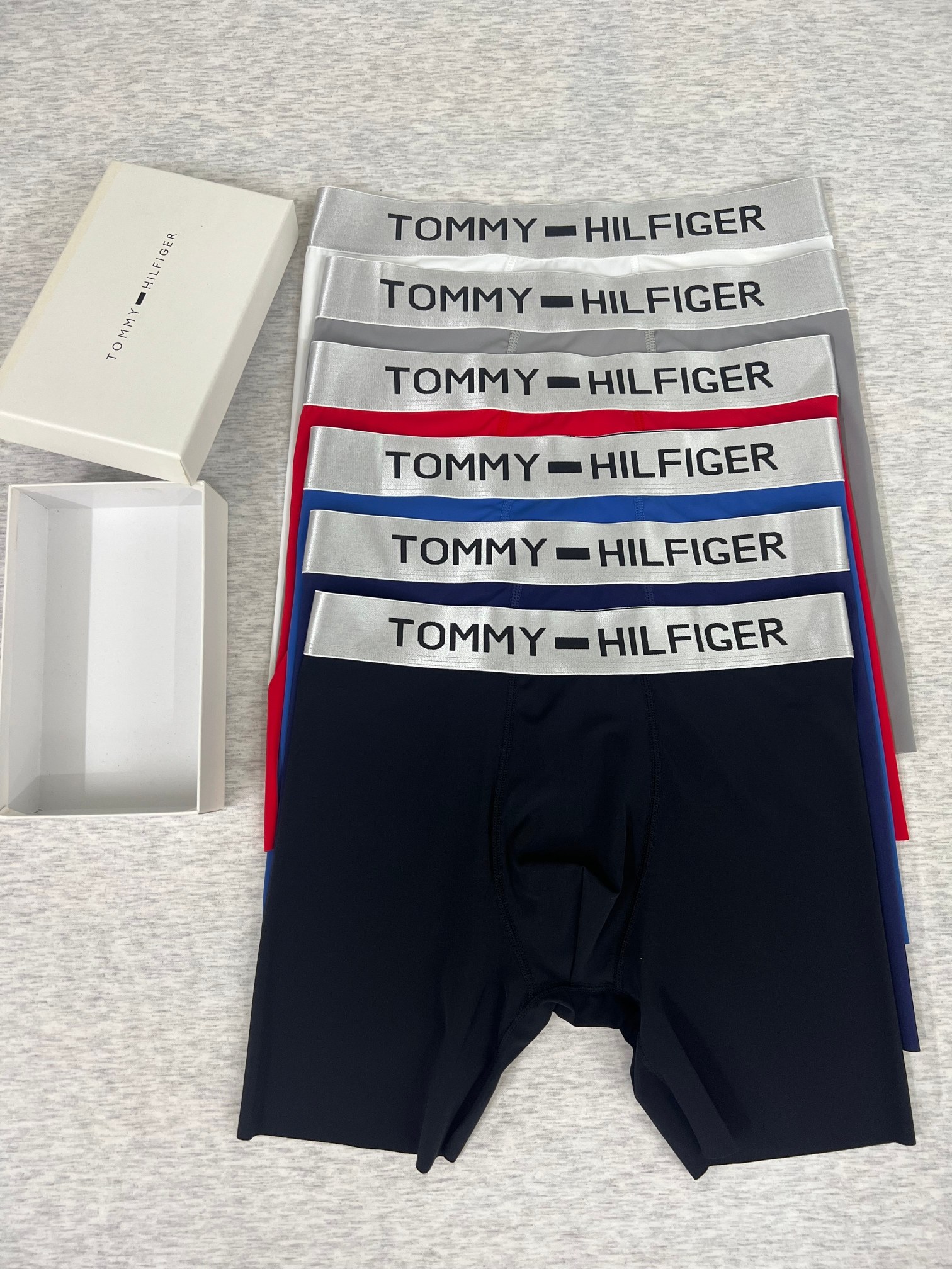 新品长款  ！TOMMY-HILFIGER原单品质！精品盒装男士内裤！外贸国外订单，高品质，真丝无痕切割