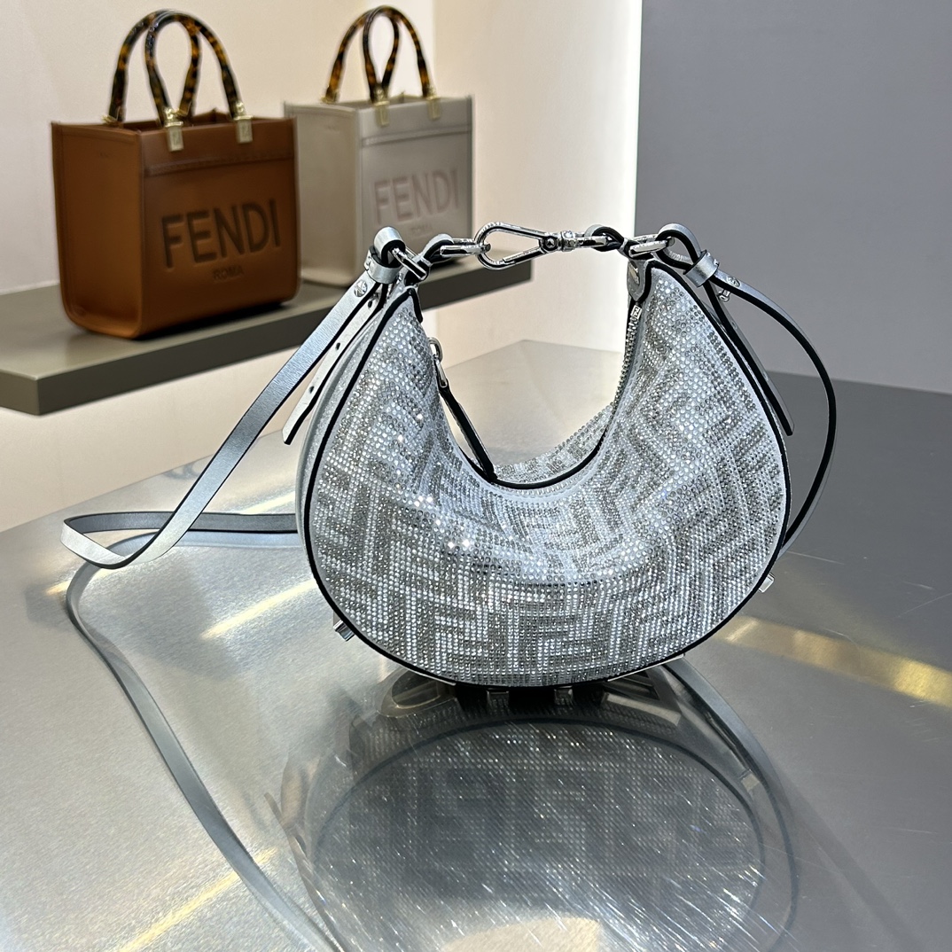 Fendi Crossbody & Shoulder Bags Chamois Fashion Underarm