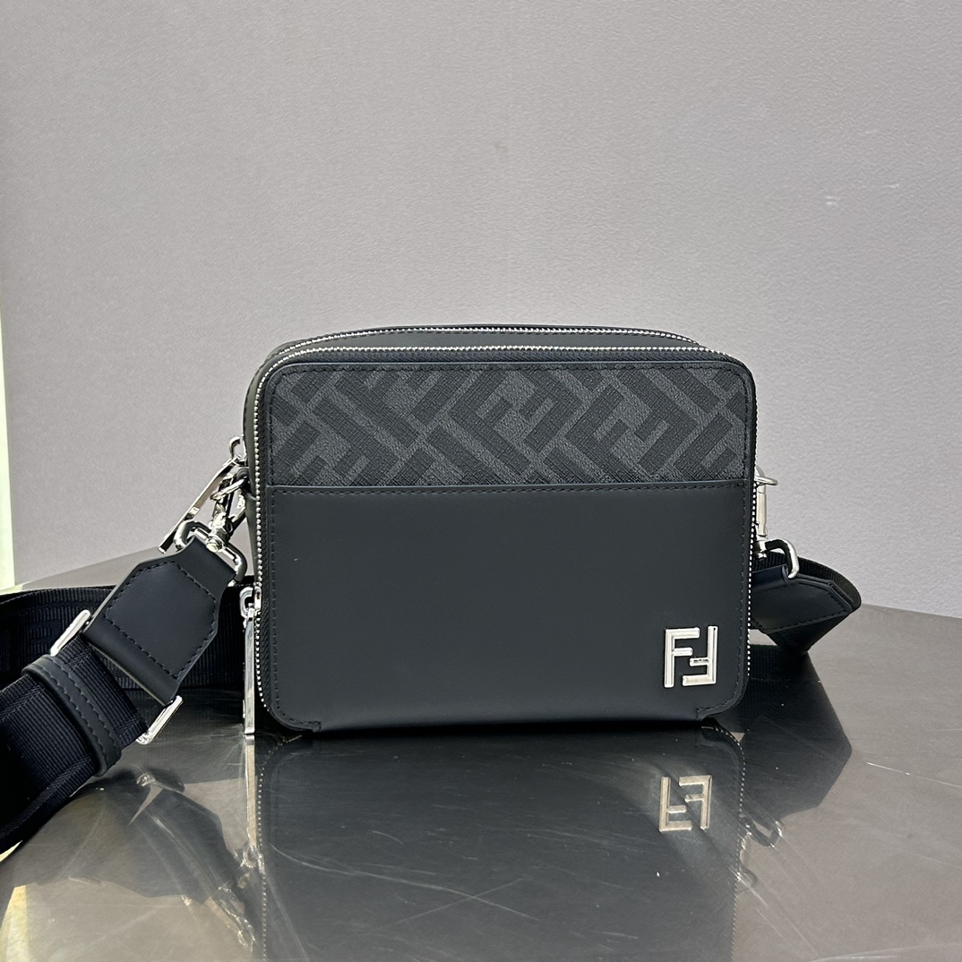 Fendi Exclusive genuine matching channel, 100% first-layer cowhide, matching method, matching presbyopic fabrics, real shots in stock, clean and