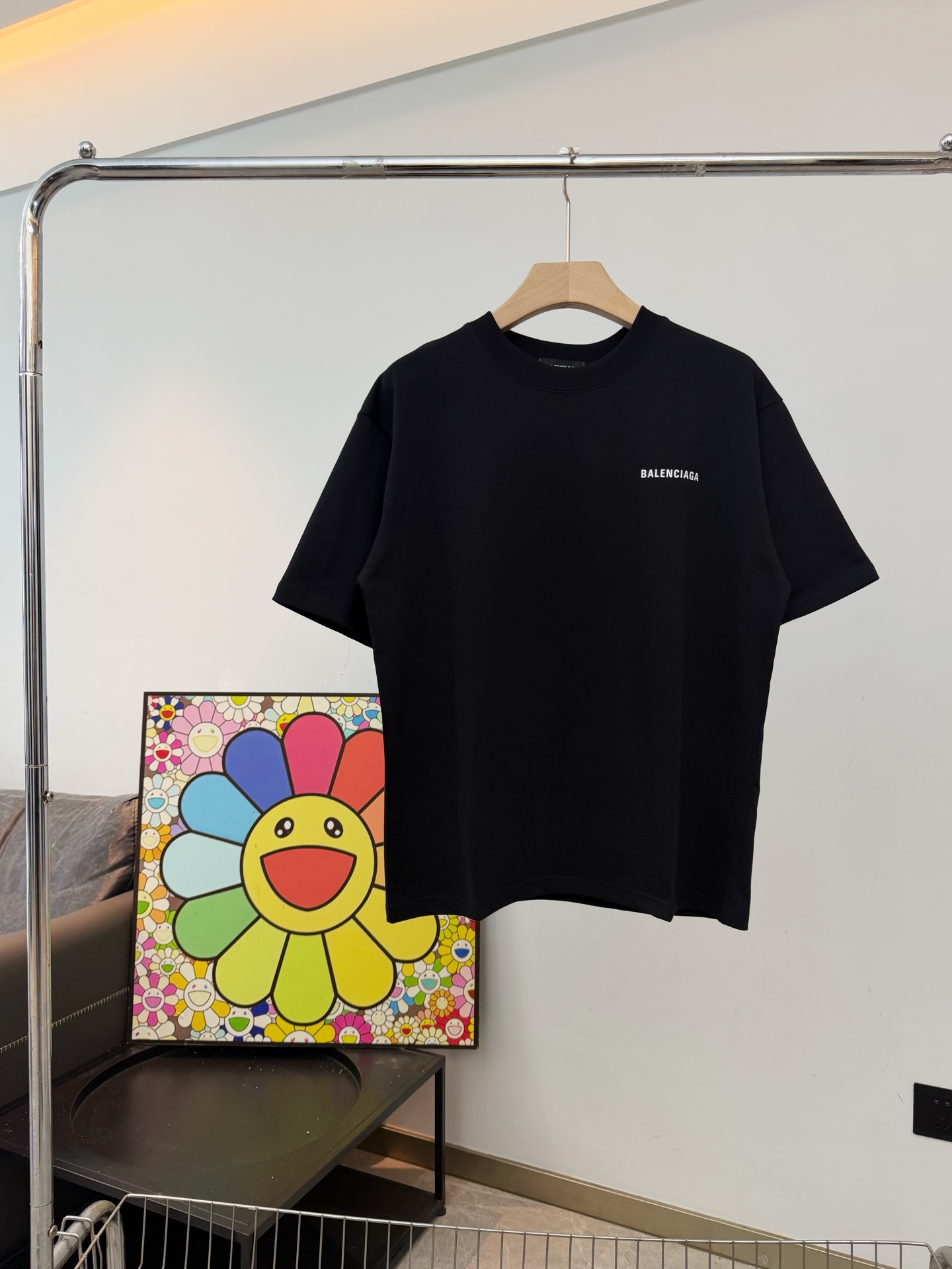 P70 Modelo ZQ105 Camiseta de manga corta con estampado de letras clásicas de París. Tejido: 32 cabos dobles, 280 gramos…