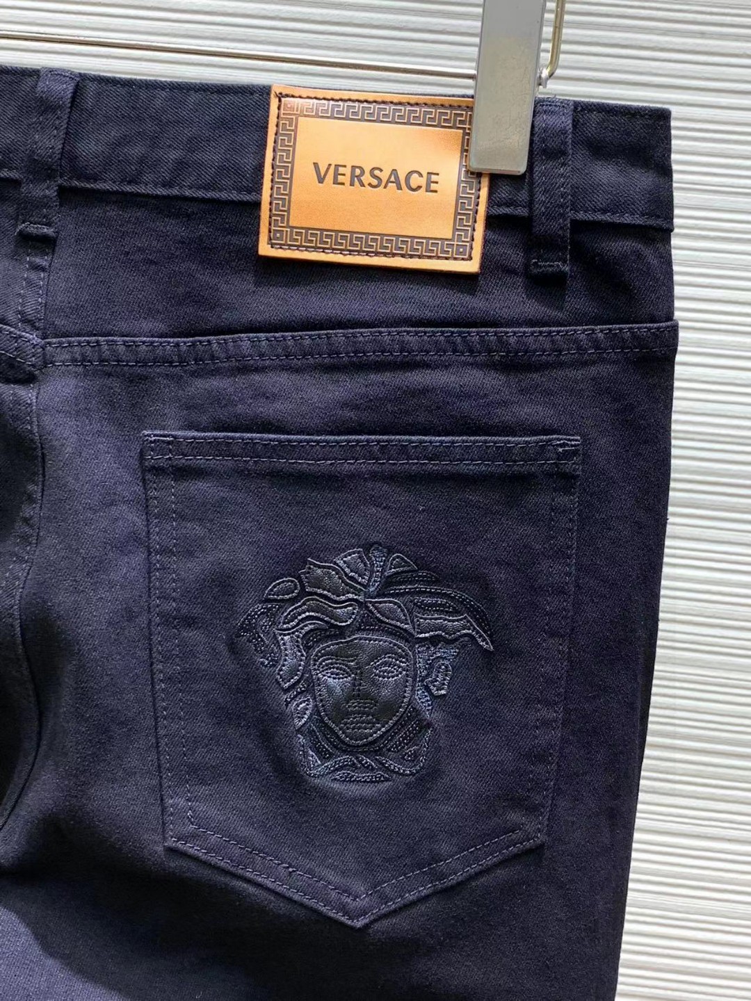 Versace范思哲最新品专柜同步有售原单狠货水洗休闲牛仔裤进口原版水洗弹力面料舒适有弹性顶级刺绣工艺字