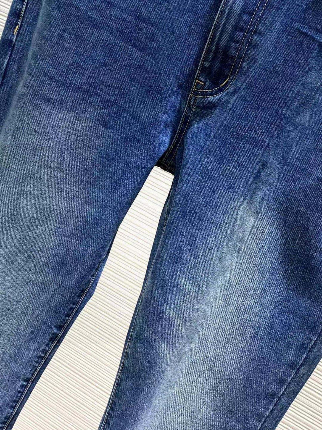 Burberry巴宝莉新品官网专柜同步有售原单狠货超级有范儿的一款牛仔裤定制原版水洗牛仔面料独特设计顶级