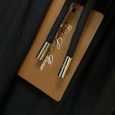 新品 Loro piana麻料套装/套2026ss春夏新品套装Polo短袖+卫裤进口棉麻面料,内里包边走 新品 Loro piana麻料套装/套2026ss春夏新品套装Polo短袖+卫裤进口棉麻面料,内里包边走