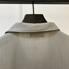 新品 Loro piana麻料套装/套2026ss春夏新品套装Polo短袖+卫裤进口棉麻面料,内里包边走 新品 Loro piana麻料套装/套2026ss春夏新品套装Polo短袖+卫裤进口棉麻面料,内里包边走
