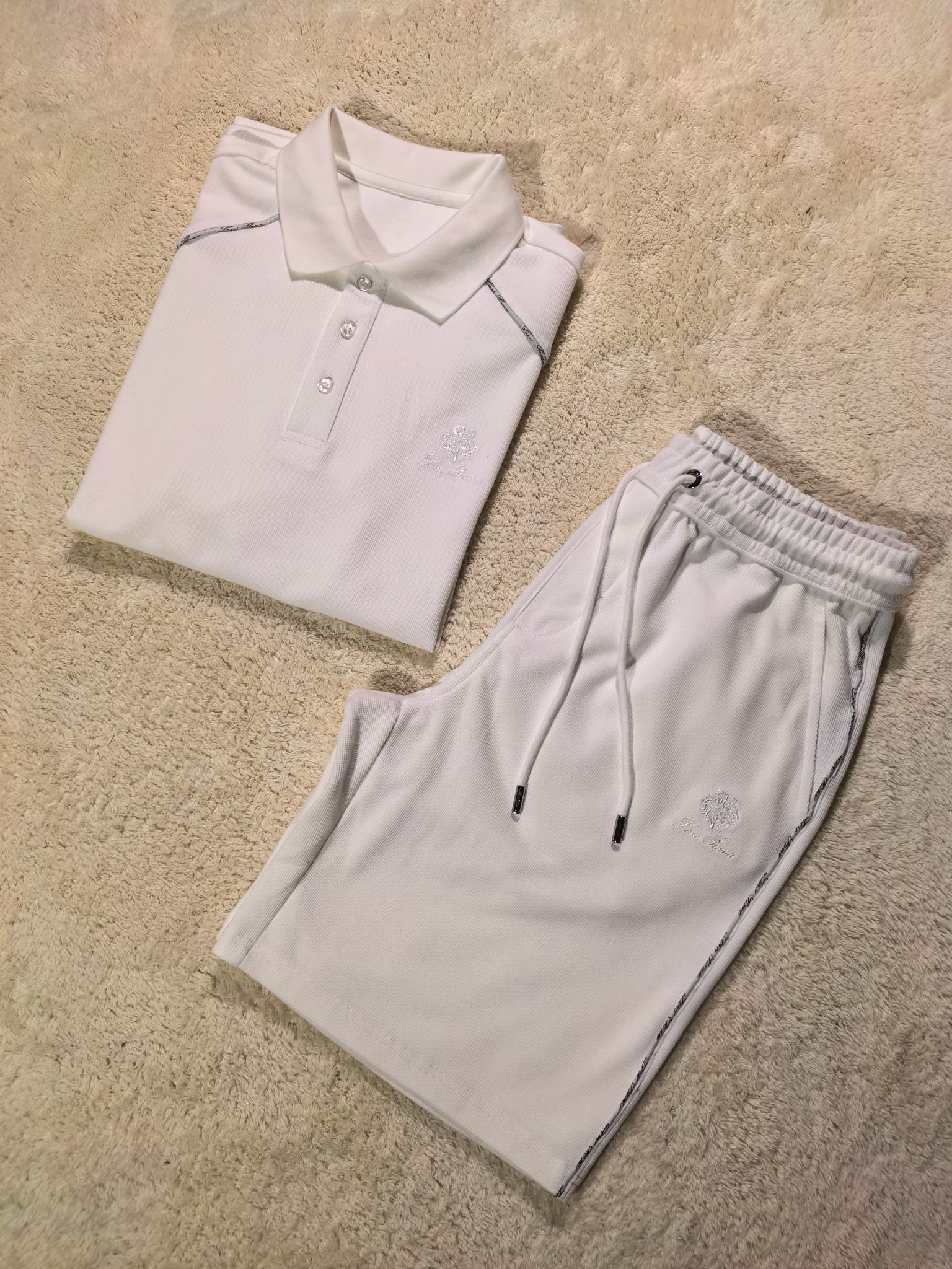 新品Lor* Piana套装春夏新款，一套不拆/套2026男士经典刺绣徽标基础款纯色圆领短袖T恤衫+工装