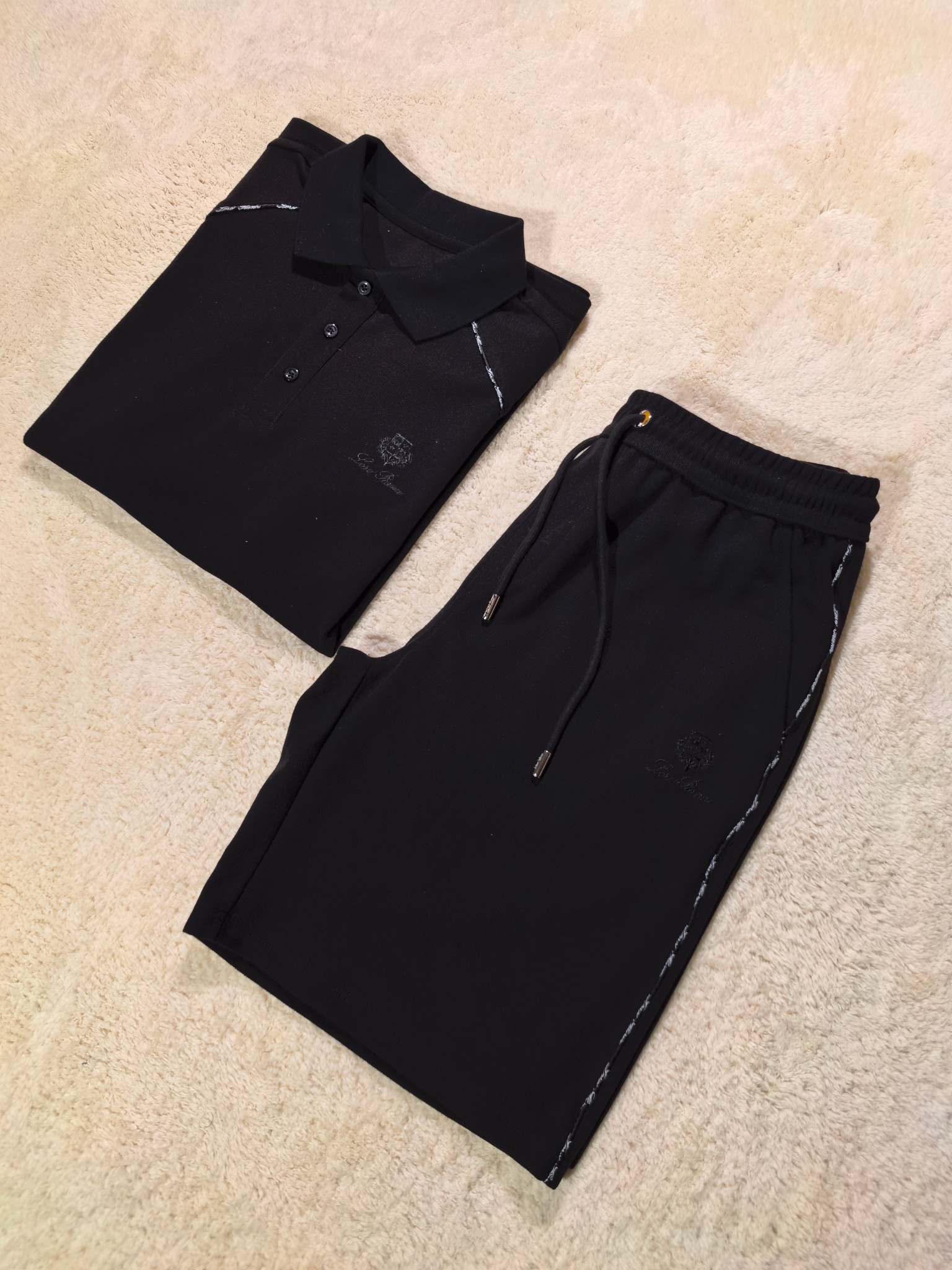 新品Lor* Piana套装春夏新款，一套不拆/套2026男士经典刺绣徽标基础款纯色圆领短袖T恤衫+工装