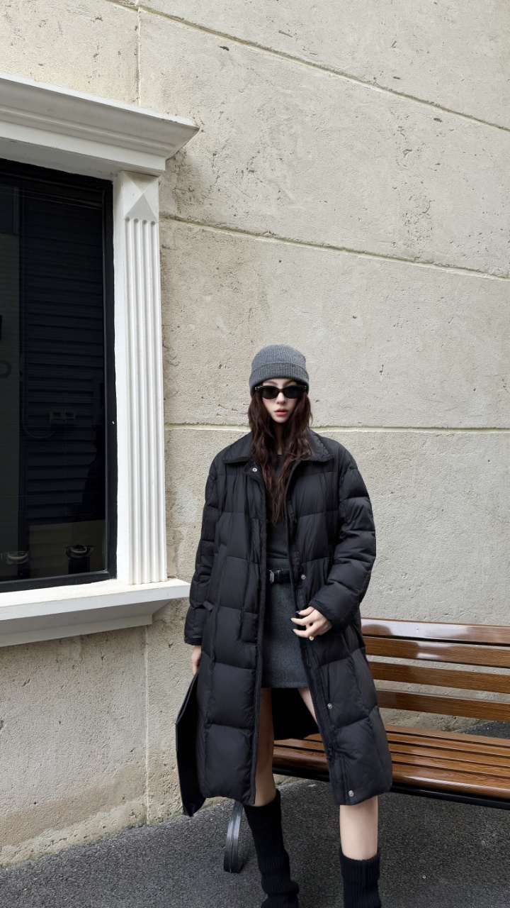 💰505
🔥🔥爆款羽绒服  四色SM  90白鸭绒
  款号：LLA105