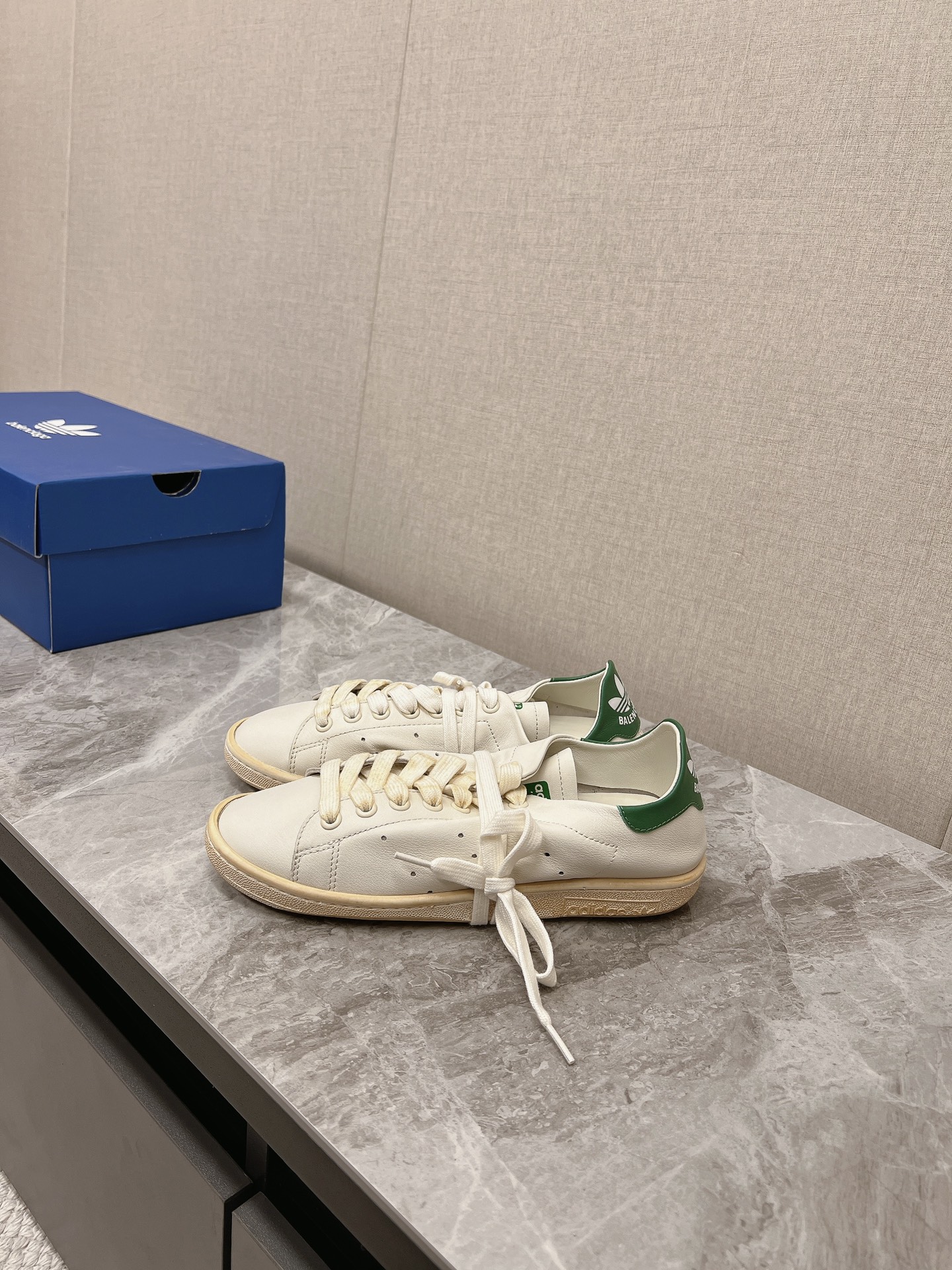 New Flat Style Green Sheep’s Shoes Collection for Men and Women, Sizes 35-44 - 图片 4