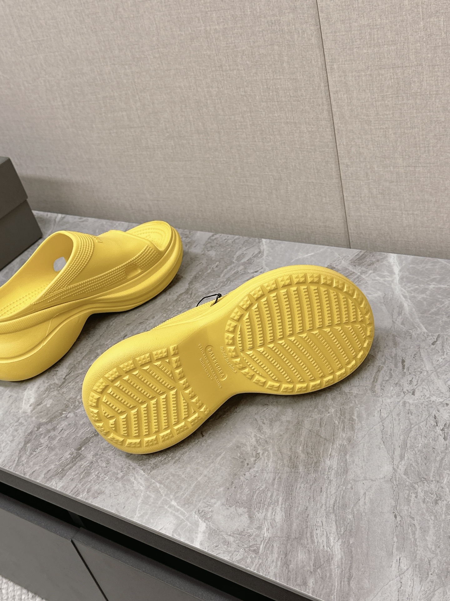 Balenciaga Women's Rubber Pool Slides Sandals - Yellow, Comfortable Platform 9 i1715515178 8394 0