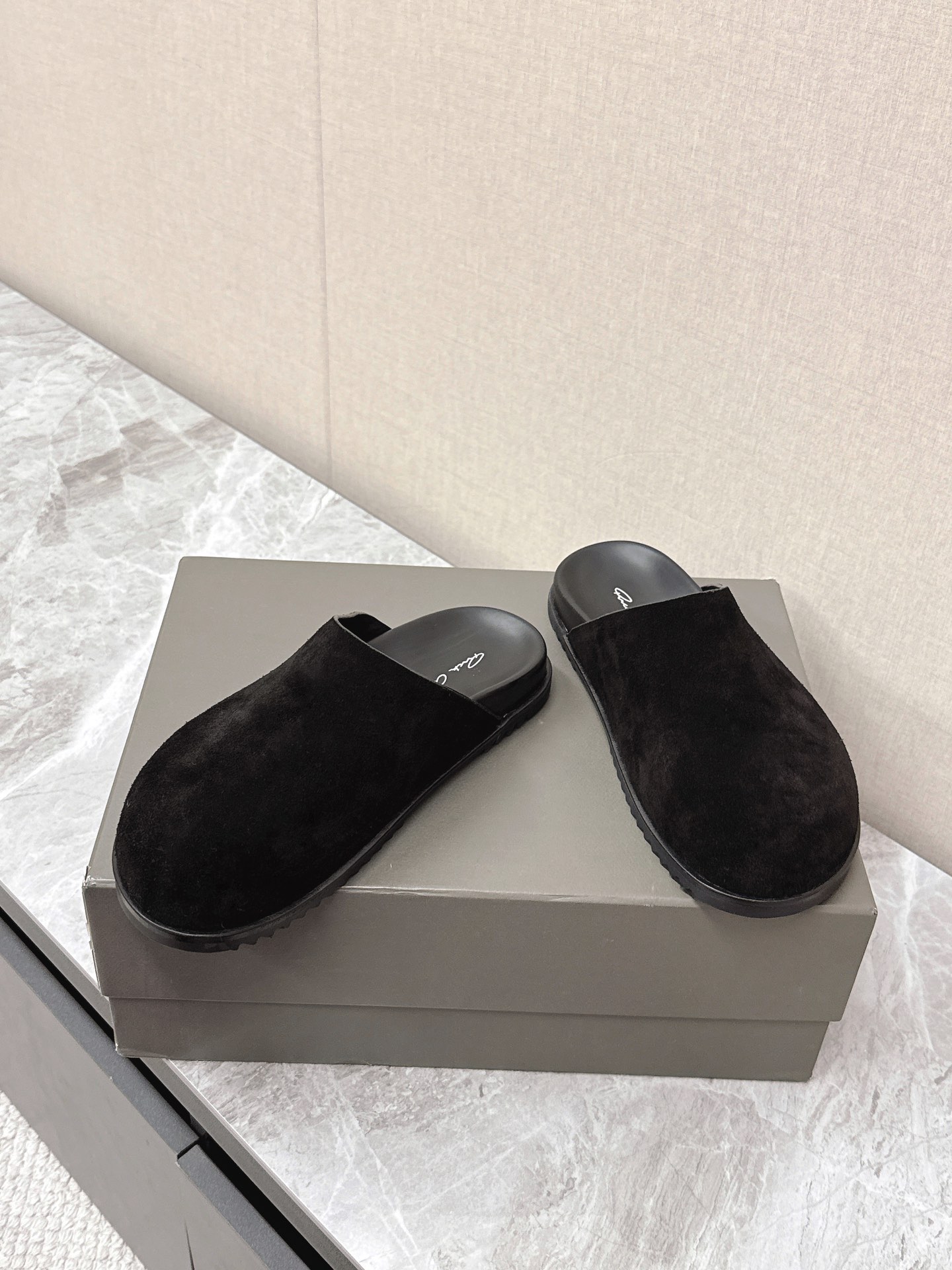 Rick Owens Suede Black Couple's Mules Handmade Leather Slippers 6 i1742639576 6848 1