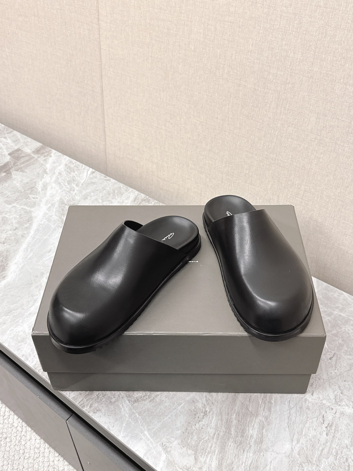 Rick Owens Crazy Bandage Couple Slippers Suede Black Handmade 6 i1742639632 8901 1