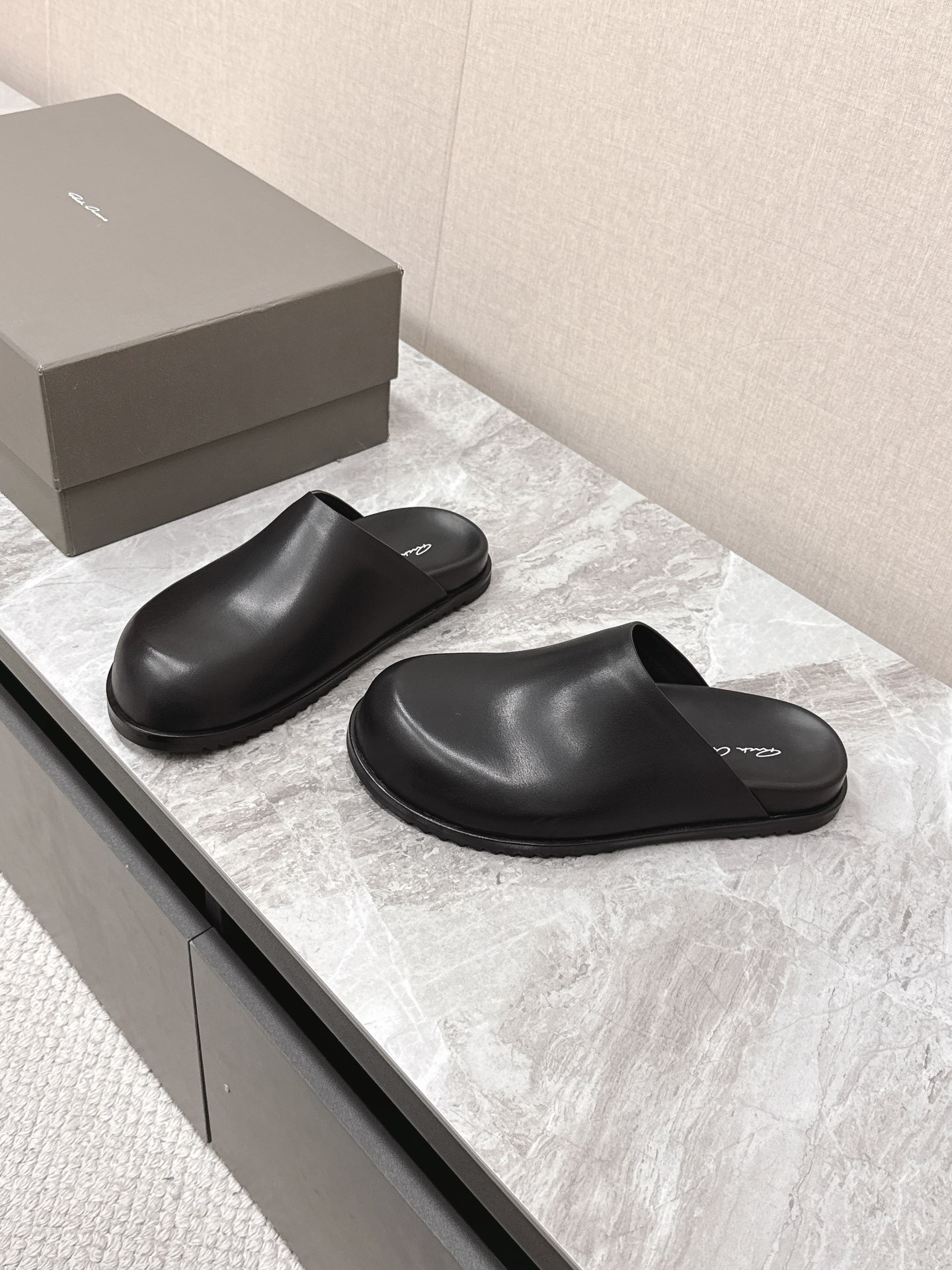 Rick Owens Crazy Bandage Couple Slippers Suede Black Handmade 3 i1742639633 2266 7