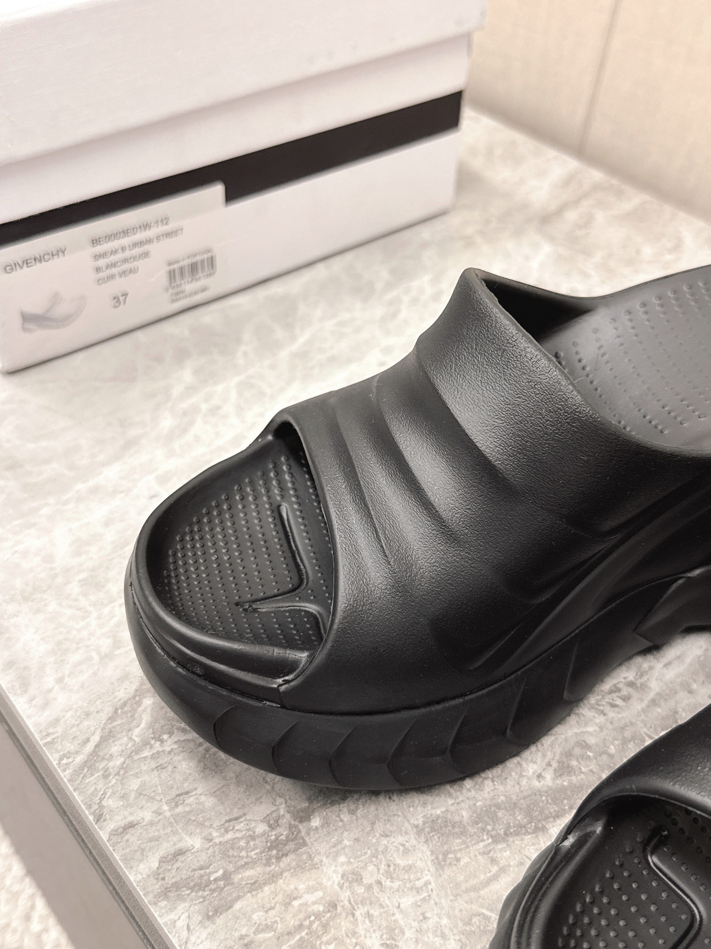 Givenchy Marshmallow Wedge Sandals: Trendy, Comfortable, and Height-Boosting 6 i1745068257 2817 0