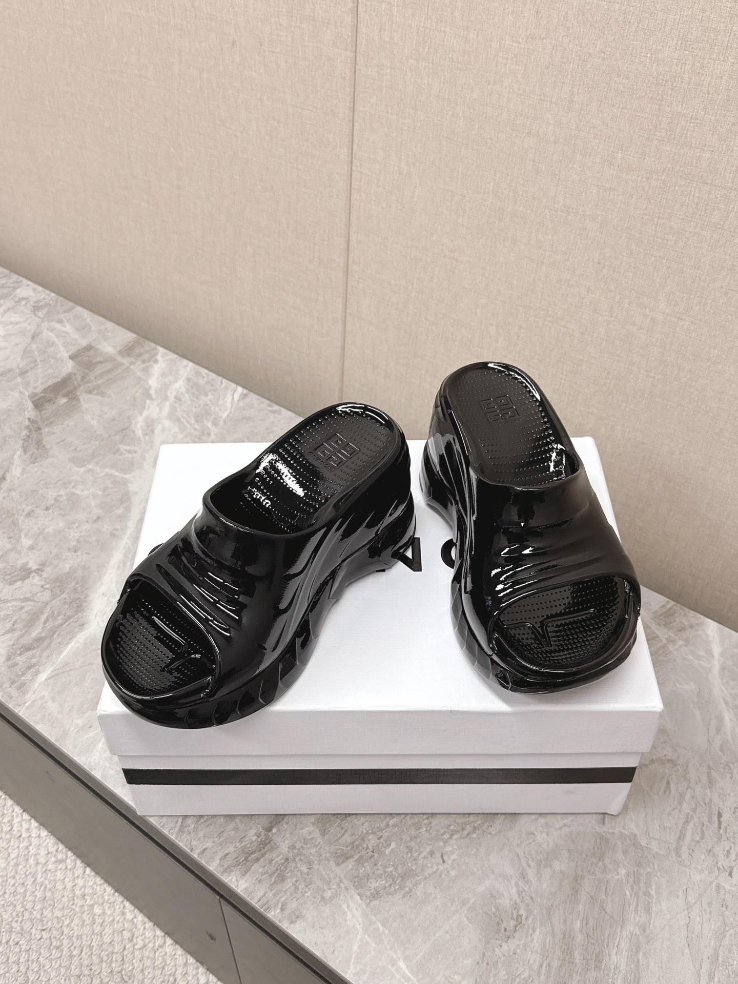 Givenchy Marshmallow Wedge Sandals: Trendy, Comfortable, and Chic 6 i1745068368 5155 6