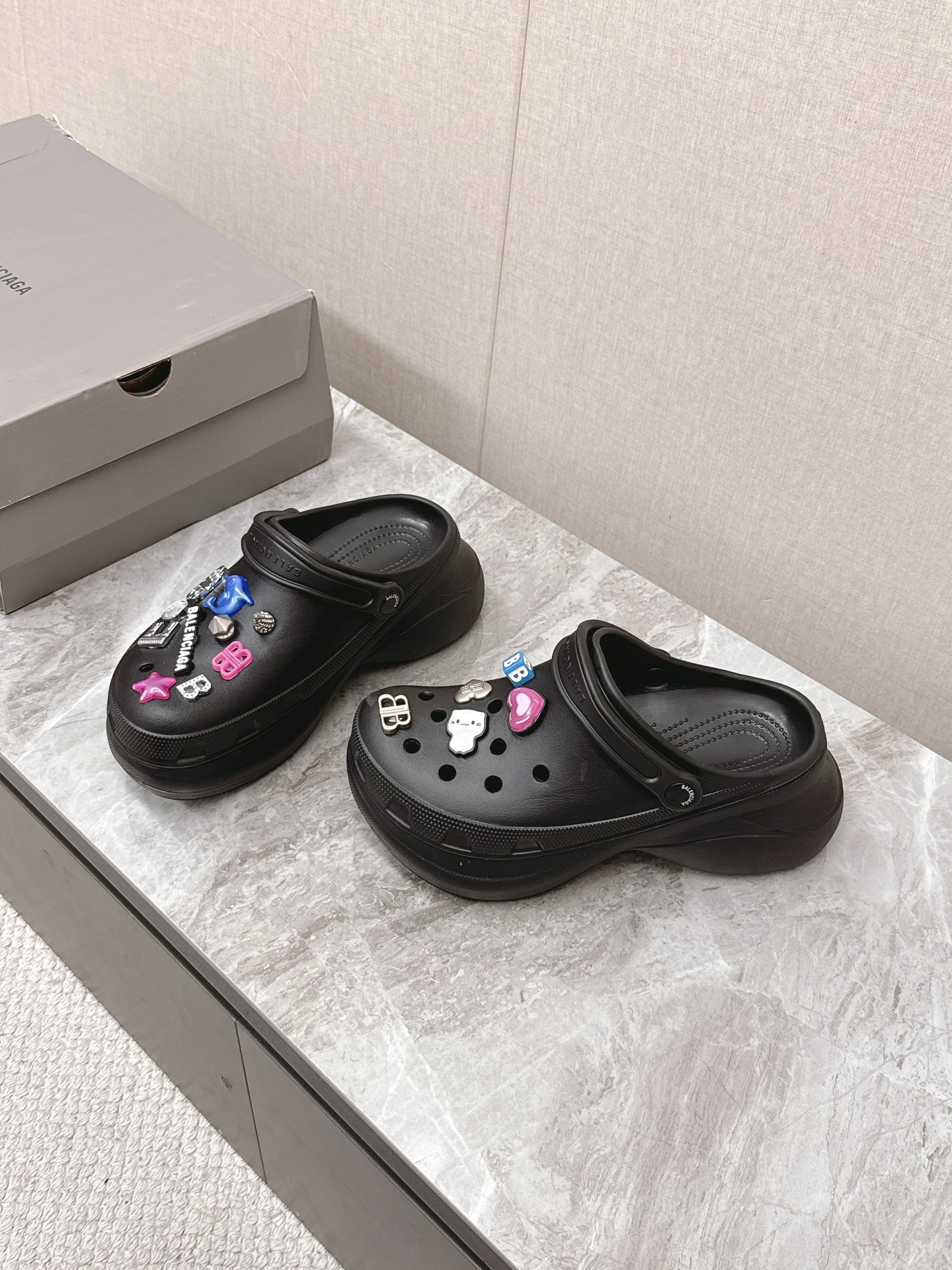 Balenciaga Women's Spring/Summer Clogs with DIY Charms, Lightweight EVA Sole 3 i1745151282 1778 0