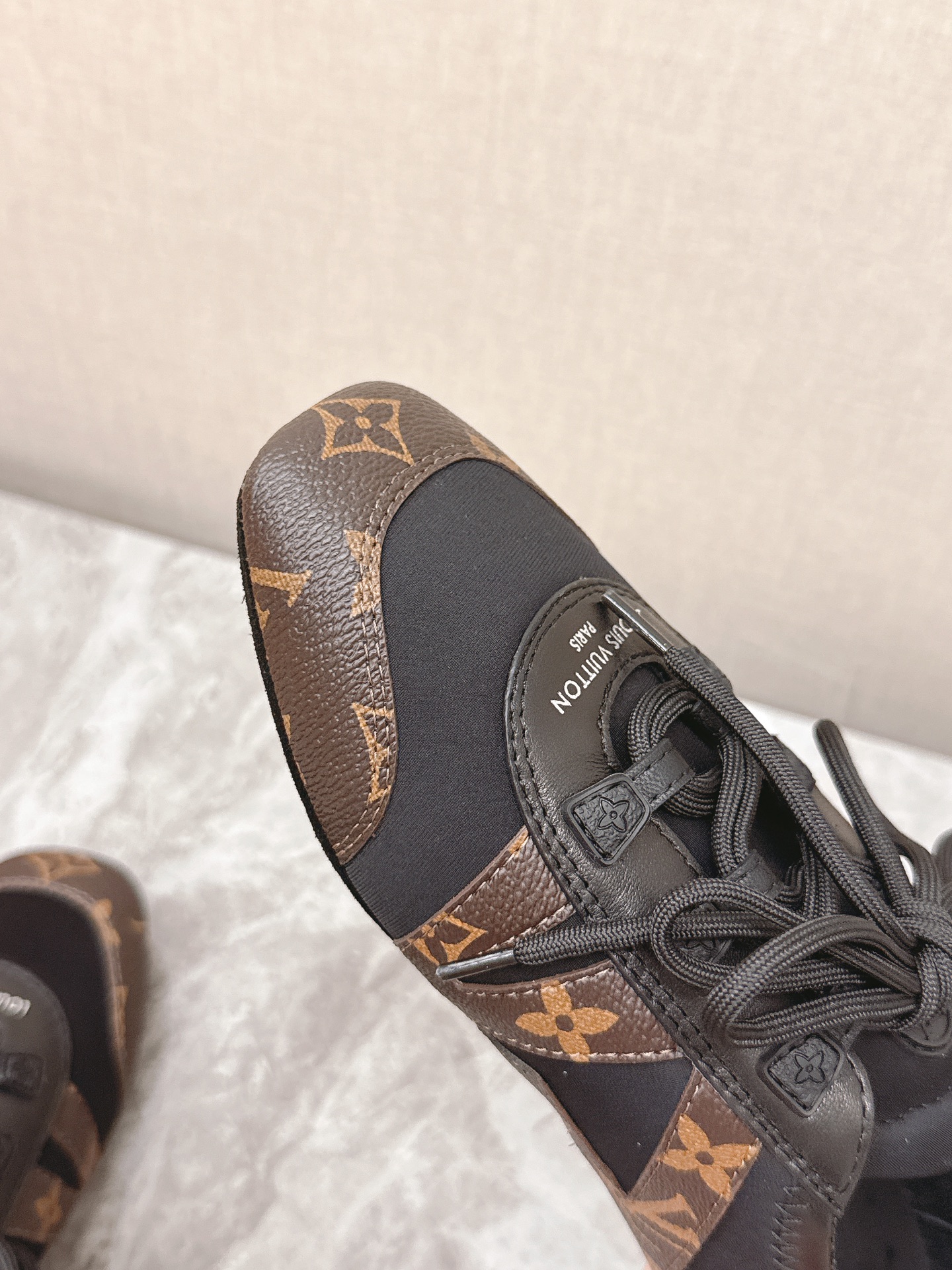 Louis Vuitton Sneakerina Ballet Flat: Lightweight, Comfortable, and Stylish 7 i1745399811 5473 0
