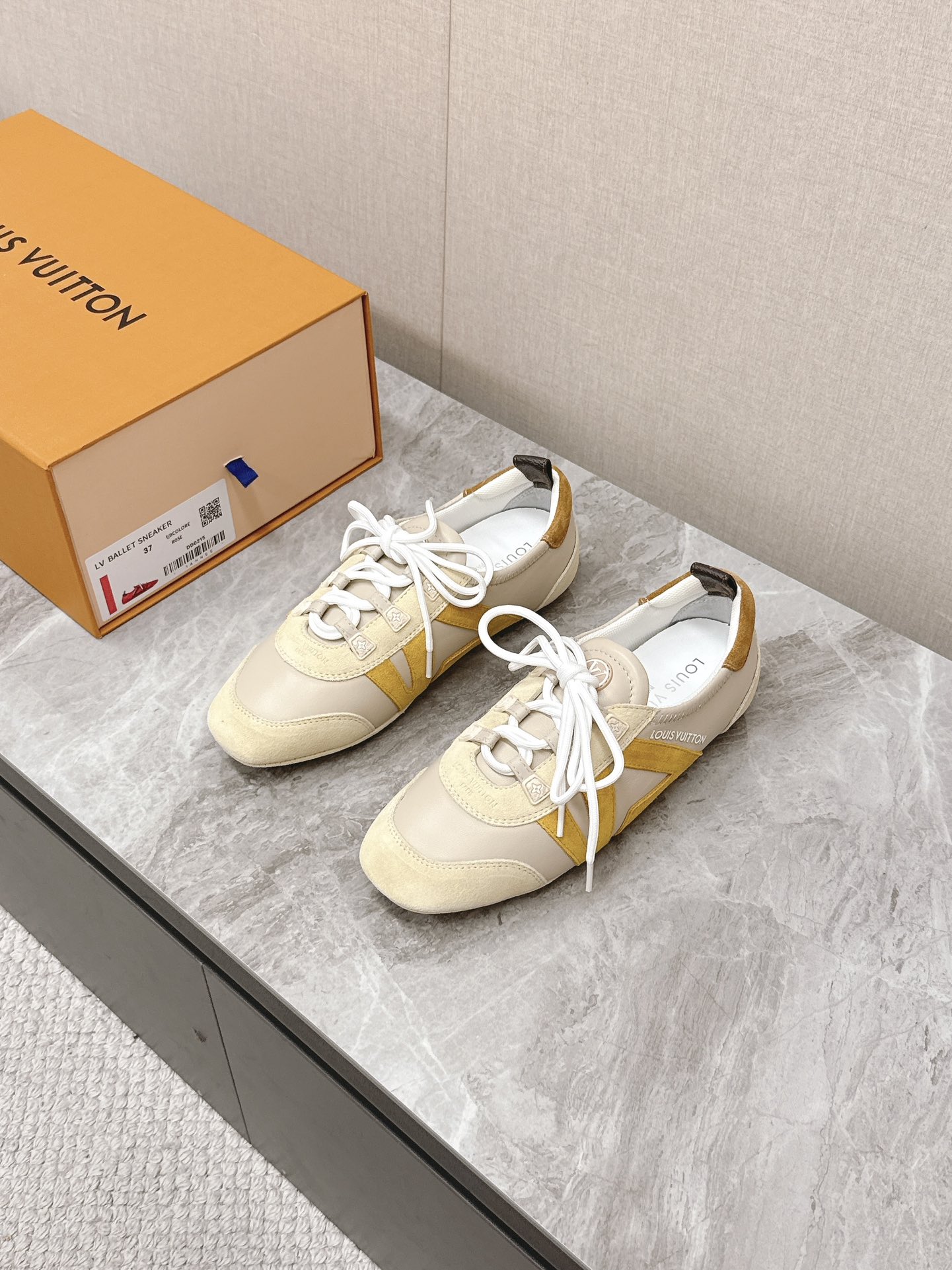 Louis Vuitton Sneakerina Ballet Flat Shoes - Comfortable & Stylish 2 i1745399905 1232 0