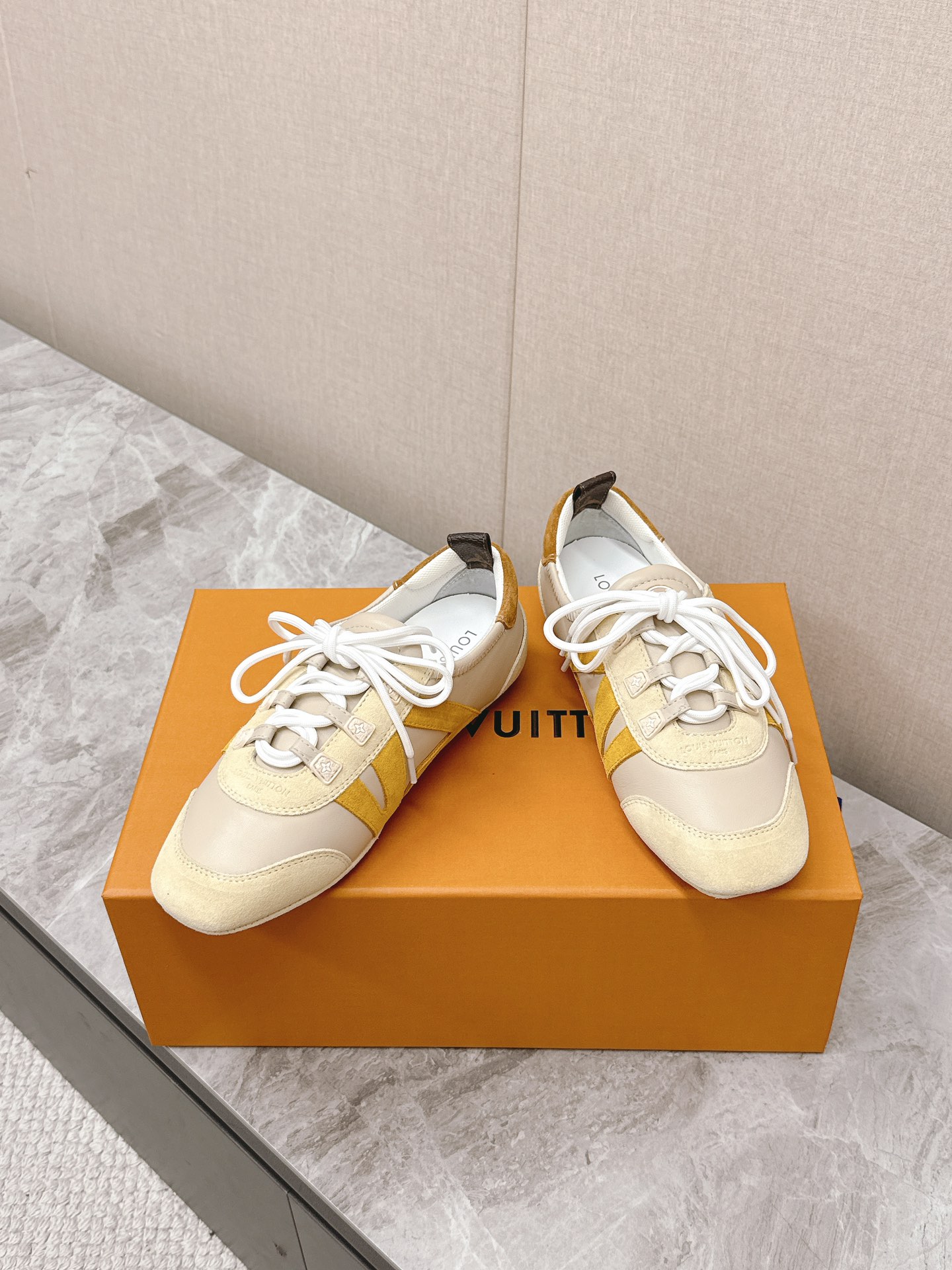 Louis Vuitton Sneakerina Ballet Flat Shoes - Comfortable & Stylish 5 i1745399906 1707 4