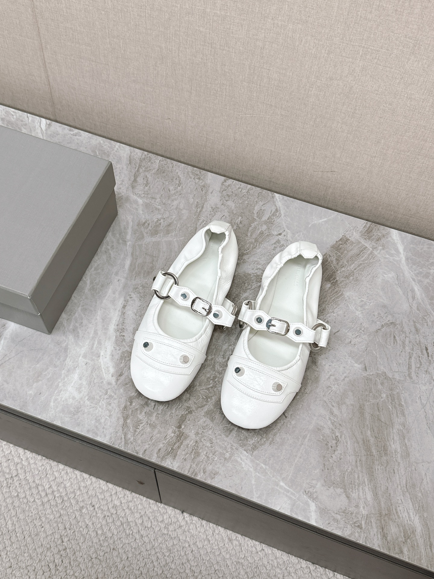 Paris Family 700 Ballet Shoes: Soft Soles, Premium Materials, Lightweight Design - 图片 3