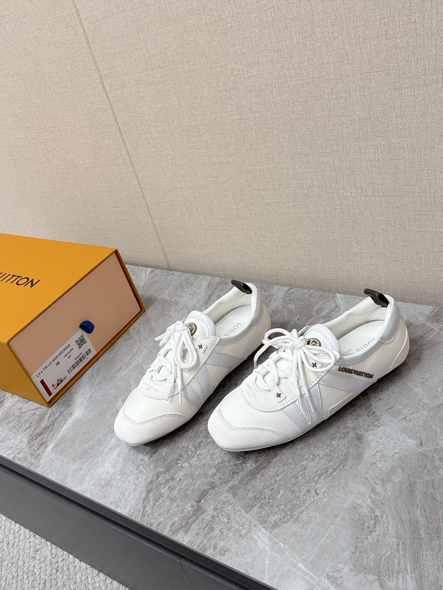 LV Style Leather Women's Shoes Lookbook Reference image 2