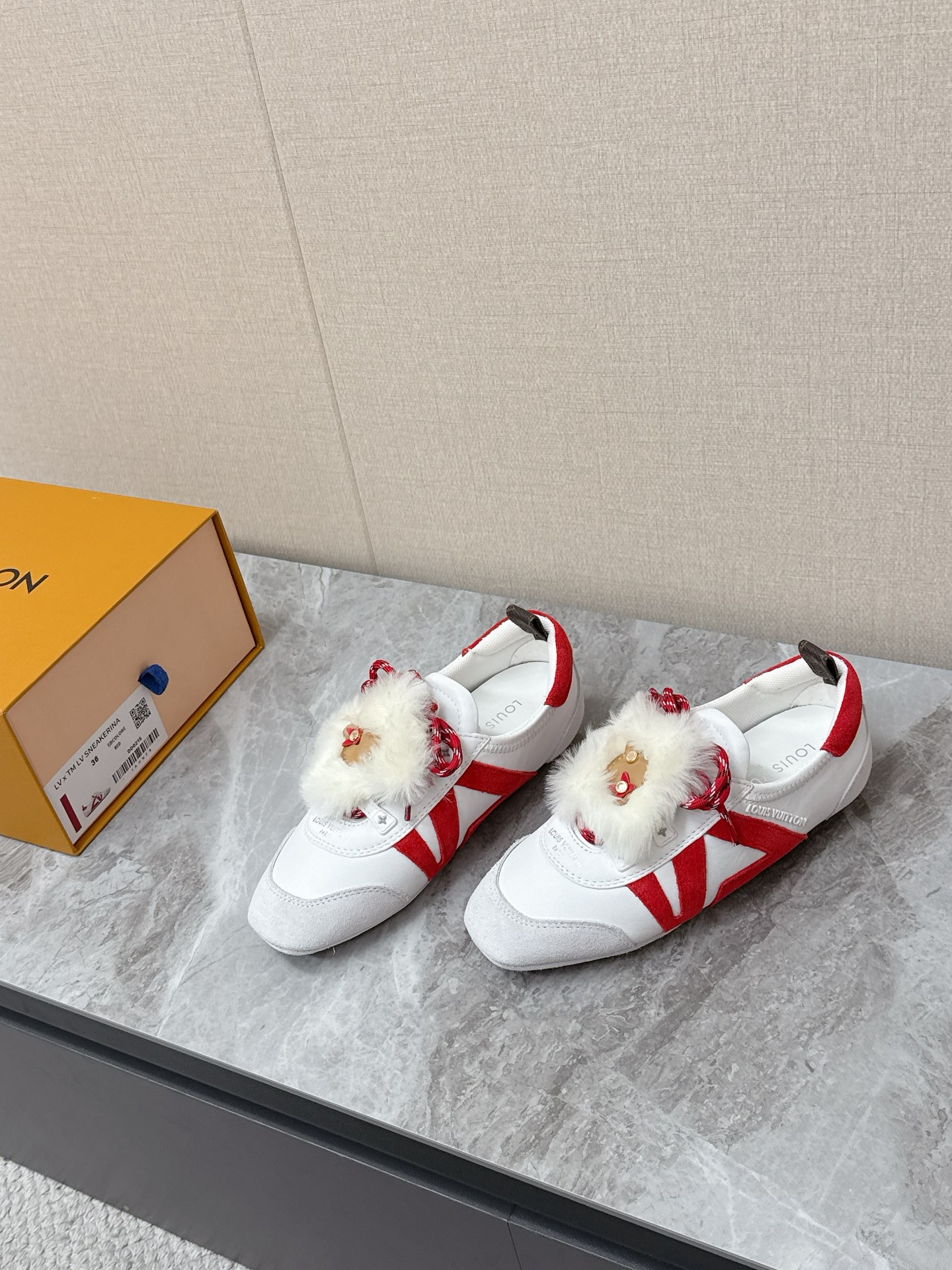 LV Style Leather Women's Shoes Lookbook Reference image 2