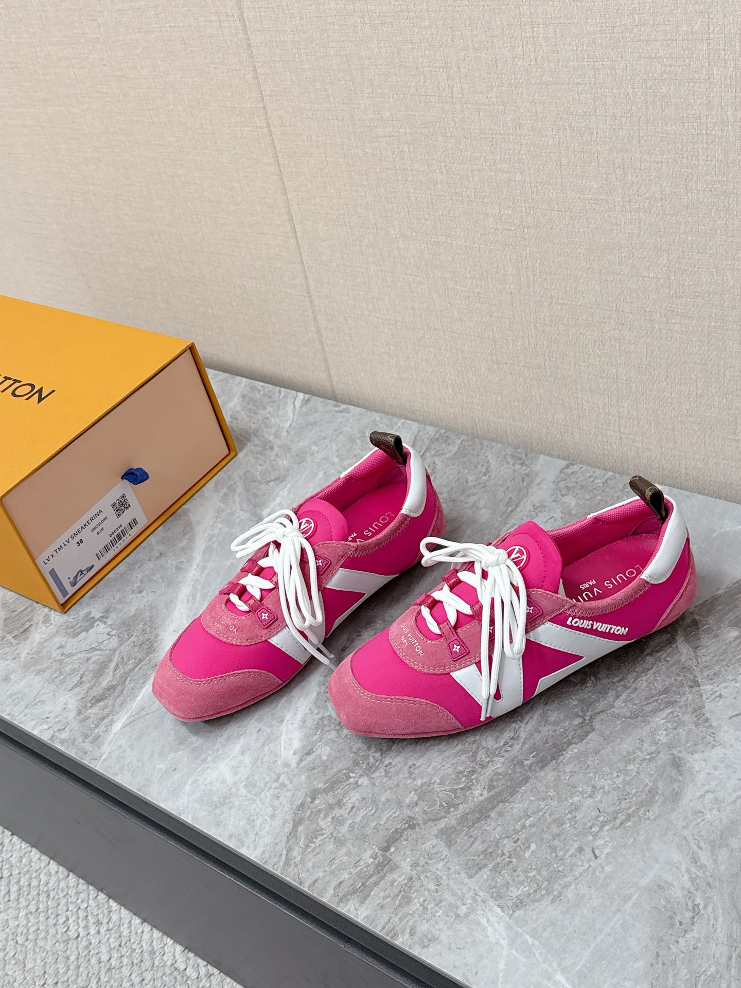 LV Style Leather Women's Shoes Lookbook Reference image 2