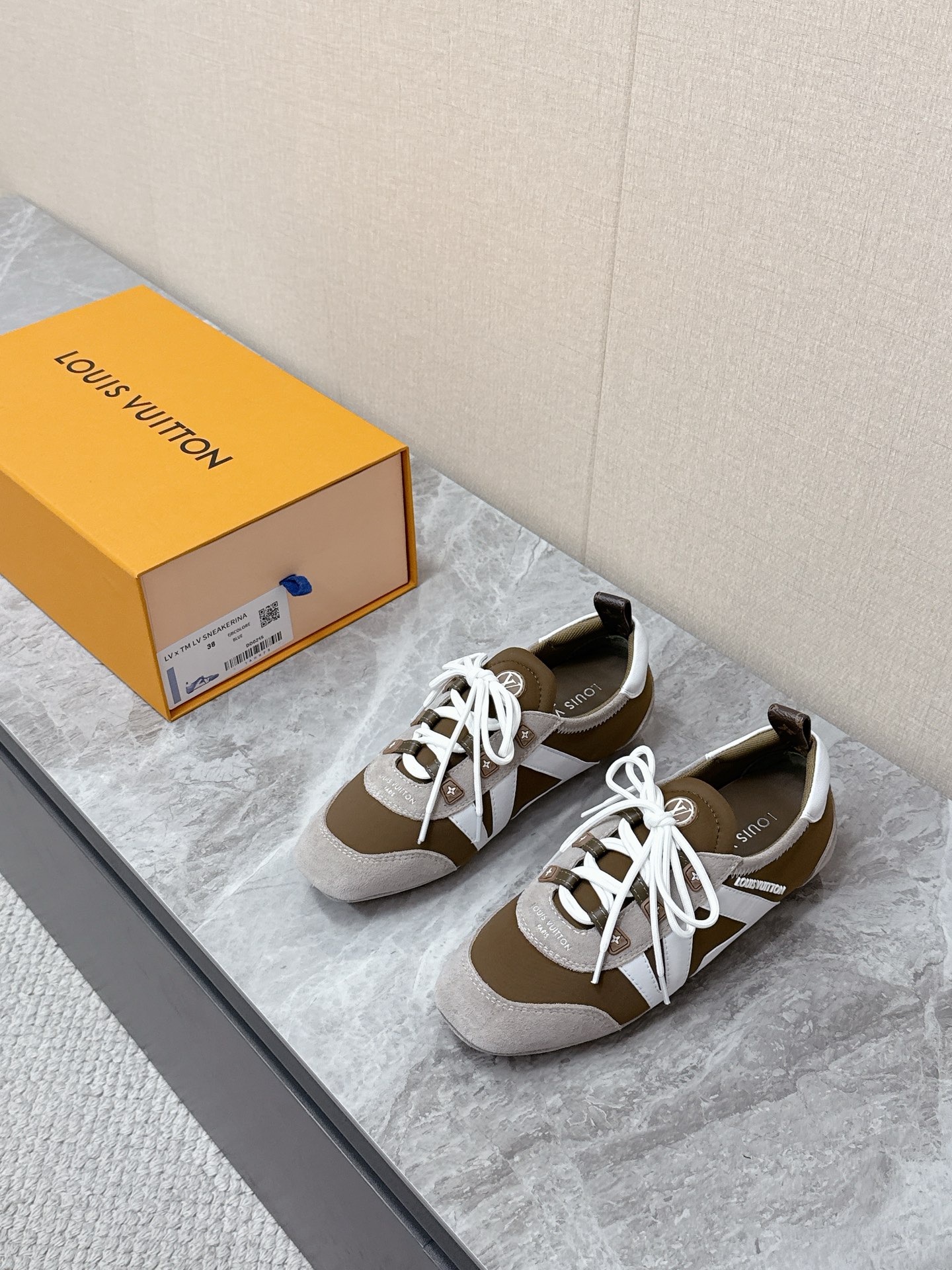 LV Style Leather Women's Shoes Lookbook Reference image 1