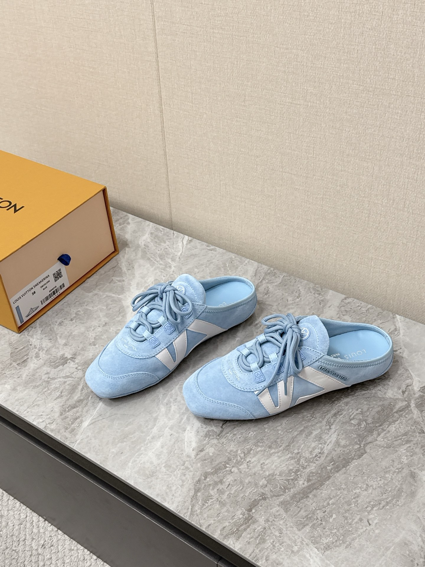LV Style Leather Women's Shoes Lookbook Reference image 2