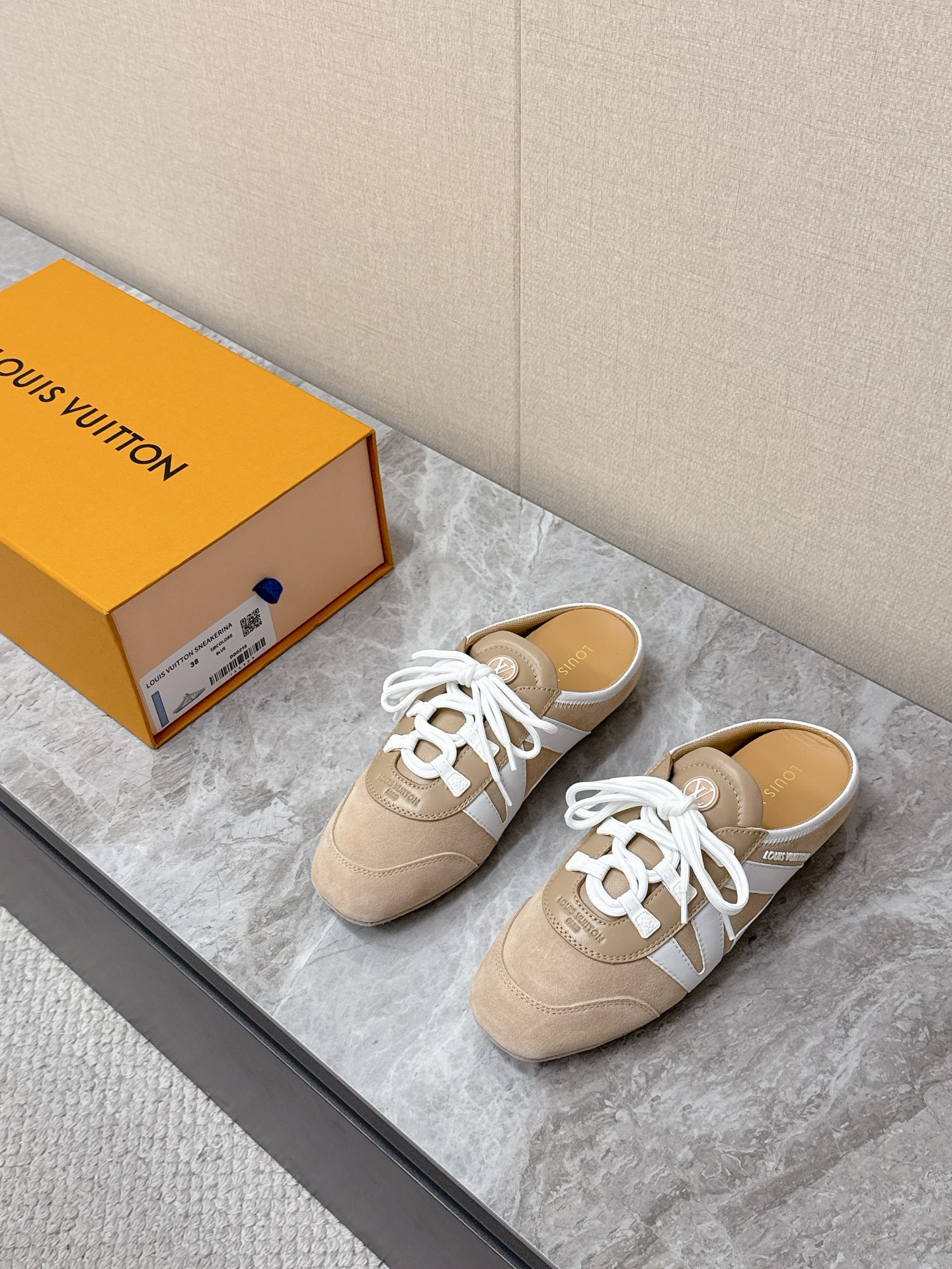 LV Style Leather Women's Shoes Lookbook Reference image 1