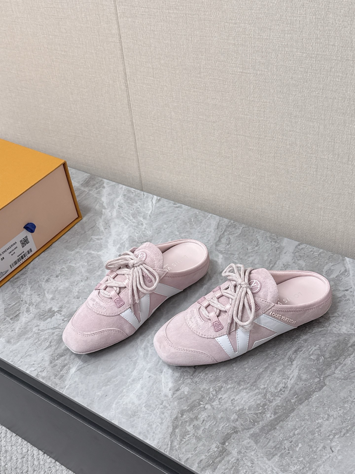 LV Style Leather Women's Shoes Lookbook Reference image 2