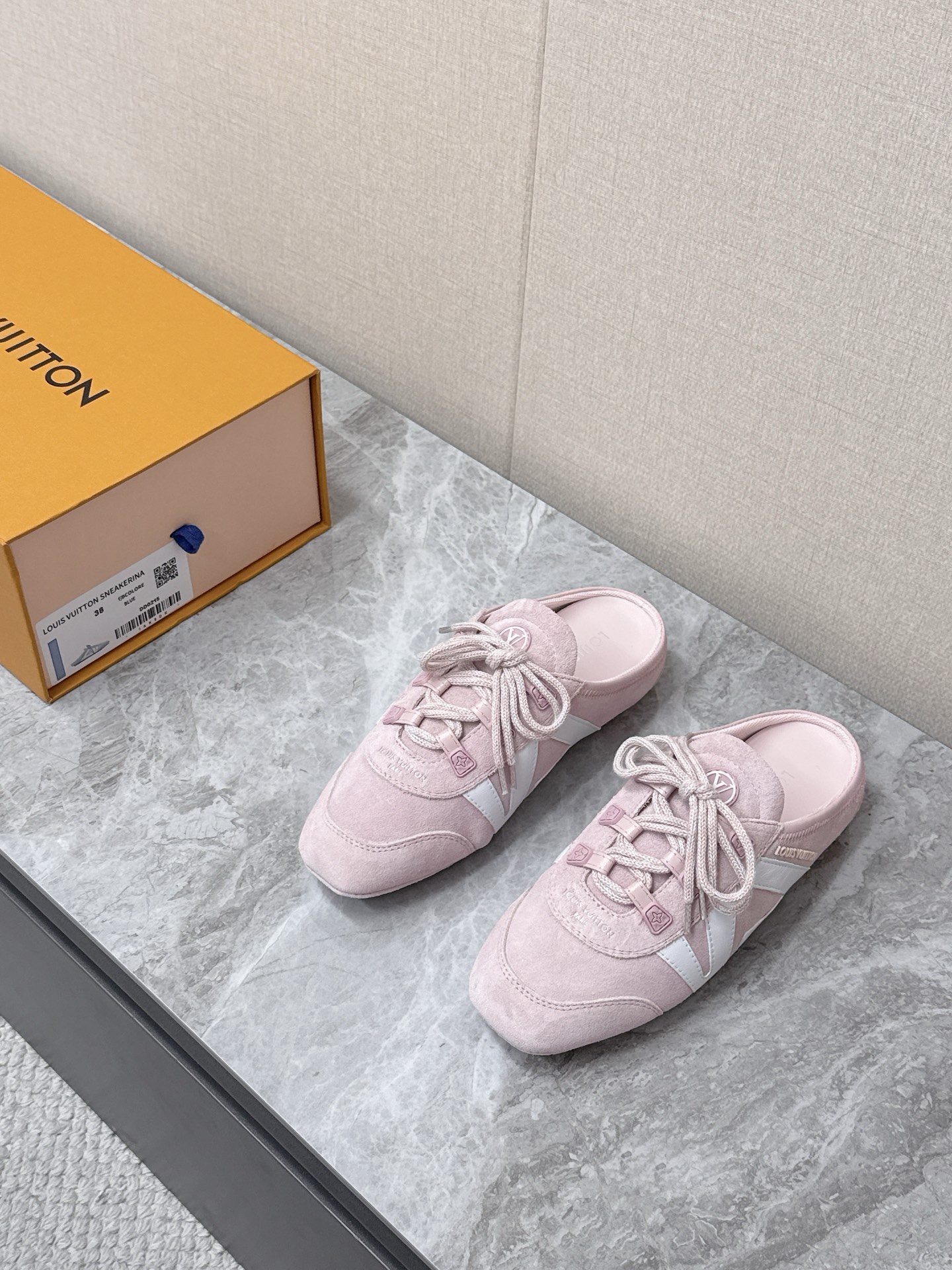 LV Style Leather Women's Shoes Lookbook Reference image 1
