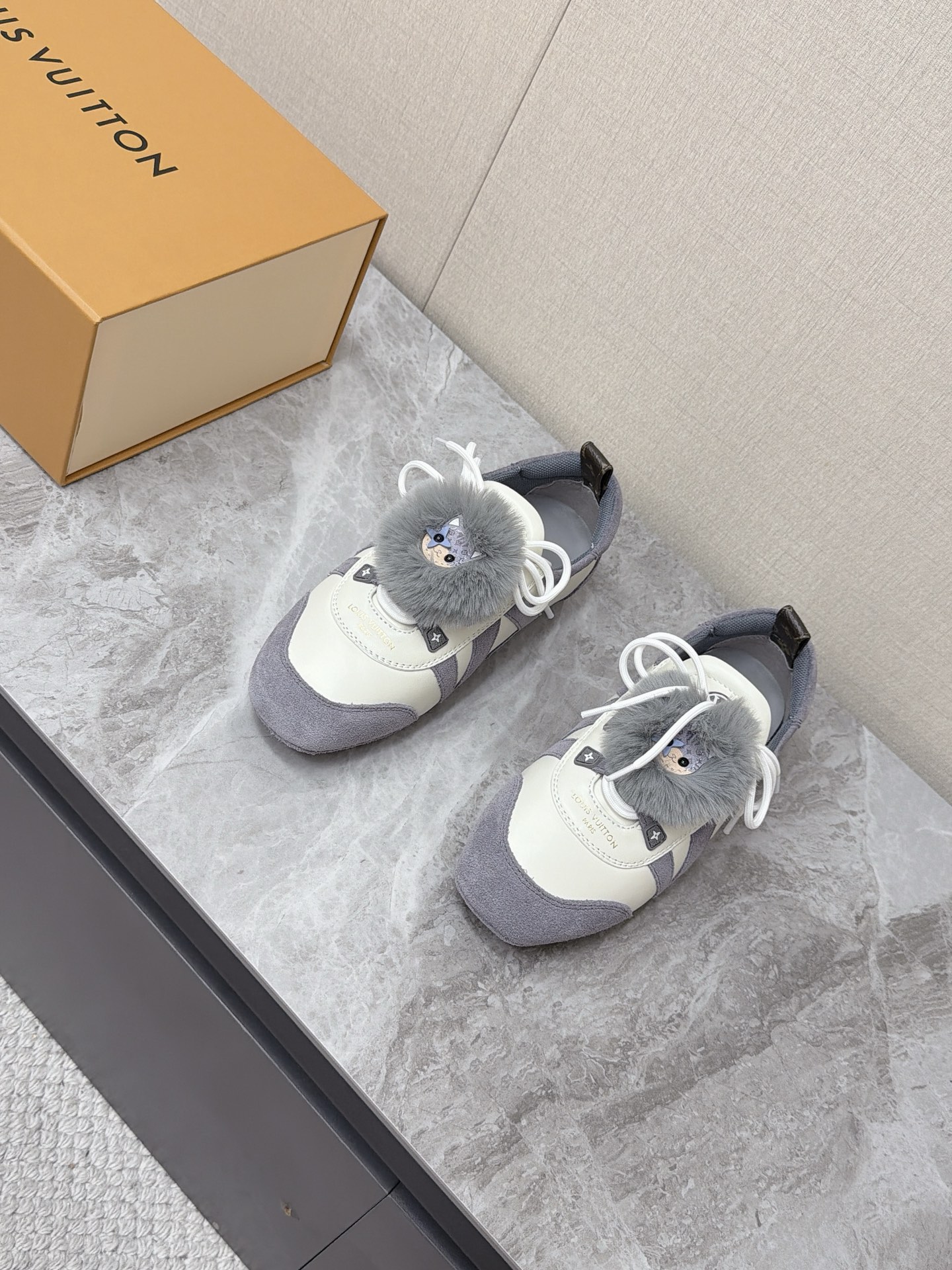Louis Vuitton Sneakers