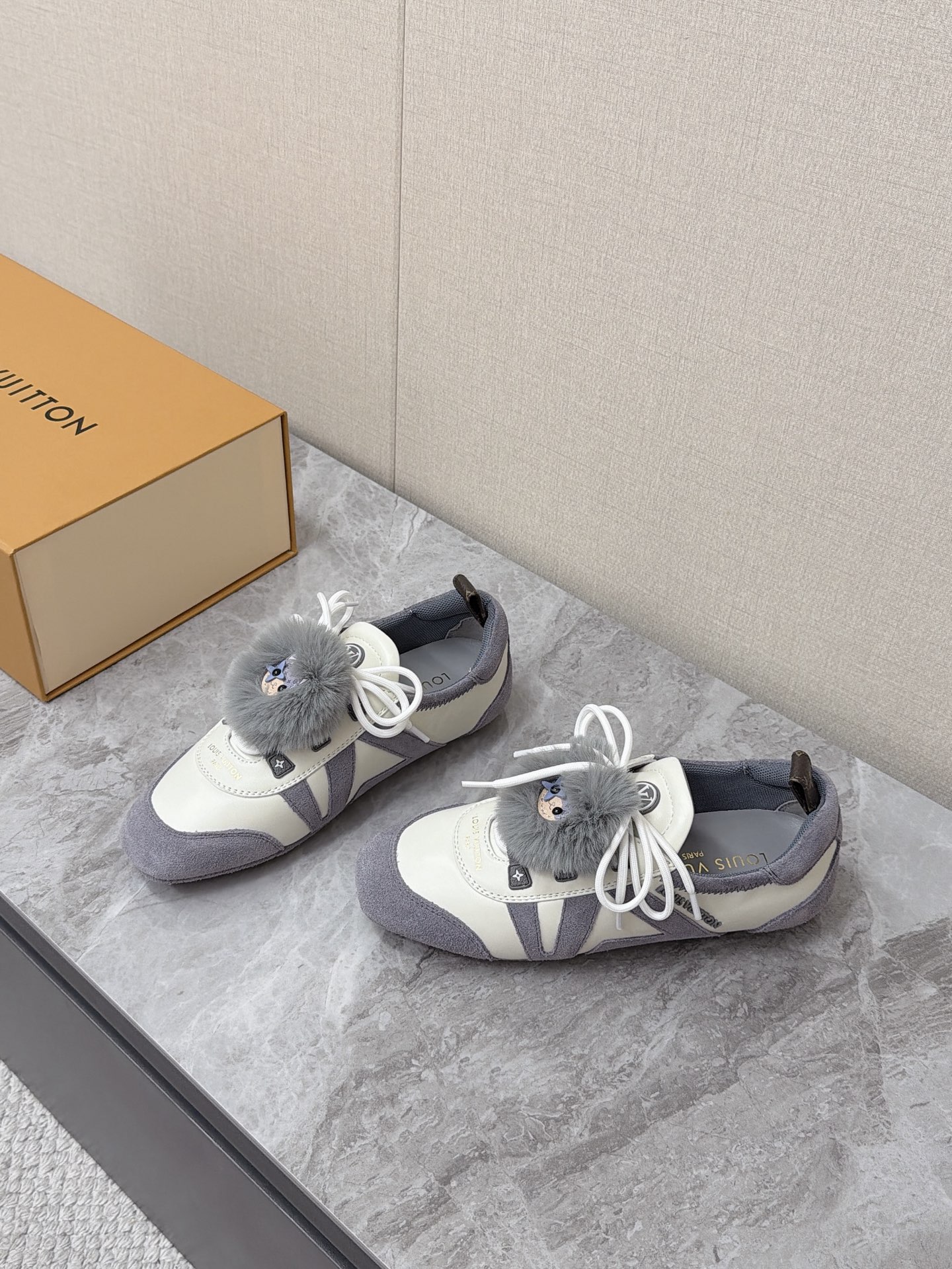 Louis Vuitton Sneakers