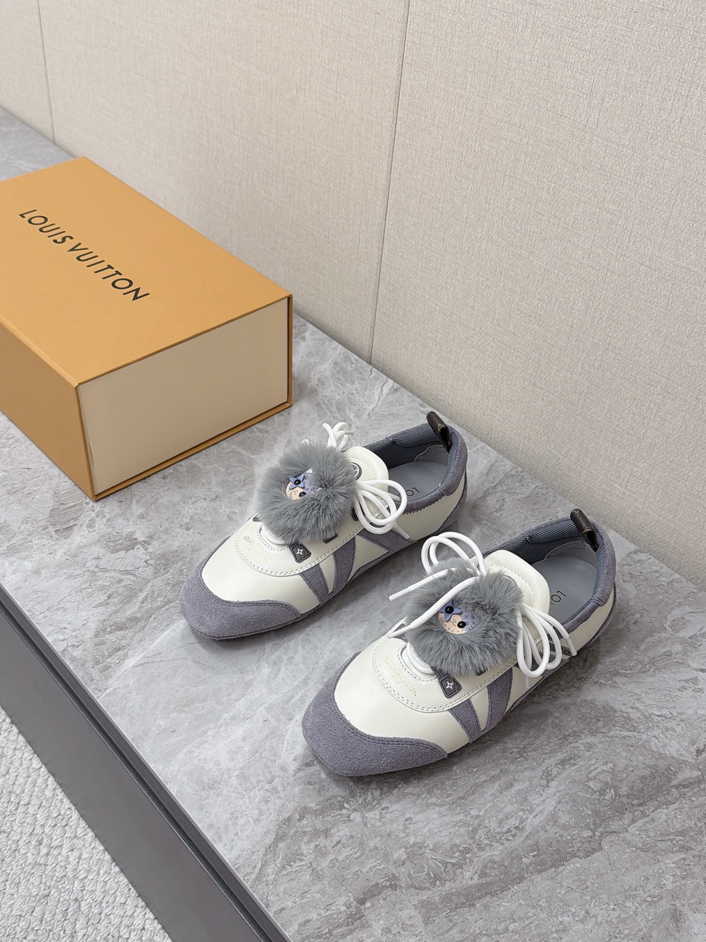 Louis Vuitton Sneakers