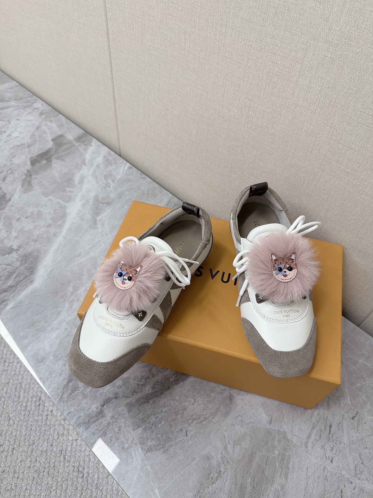 Louis Vuitton Sneakers