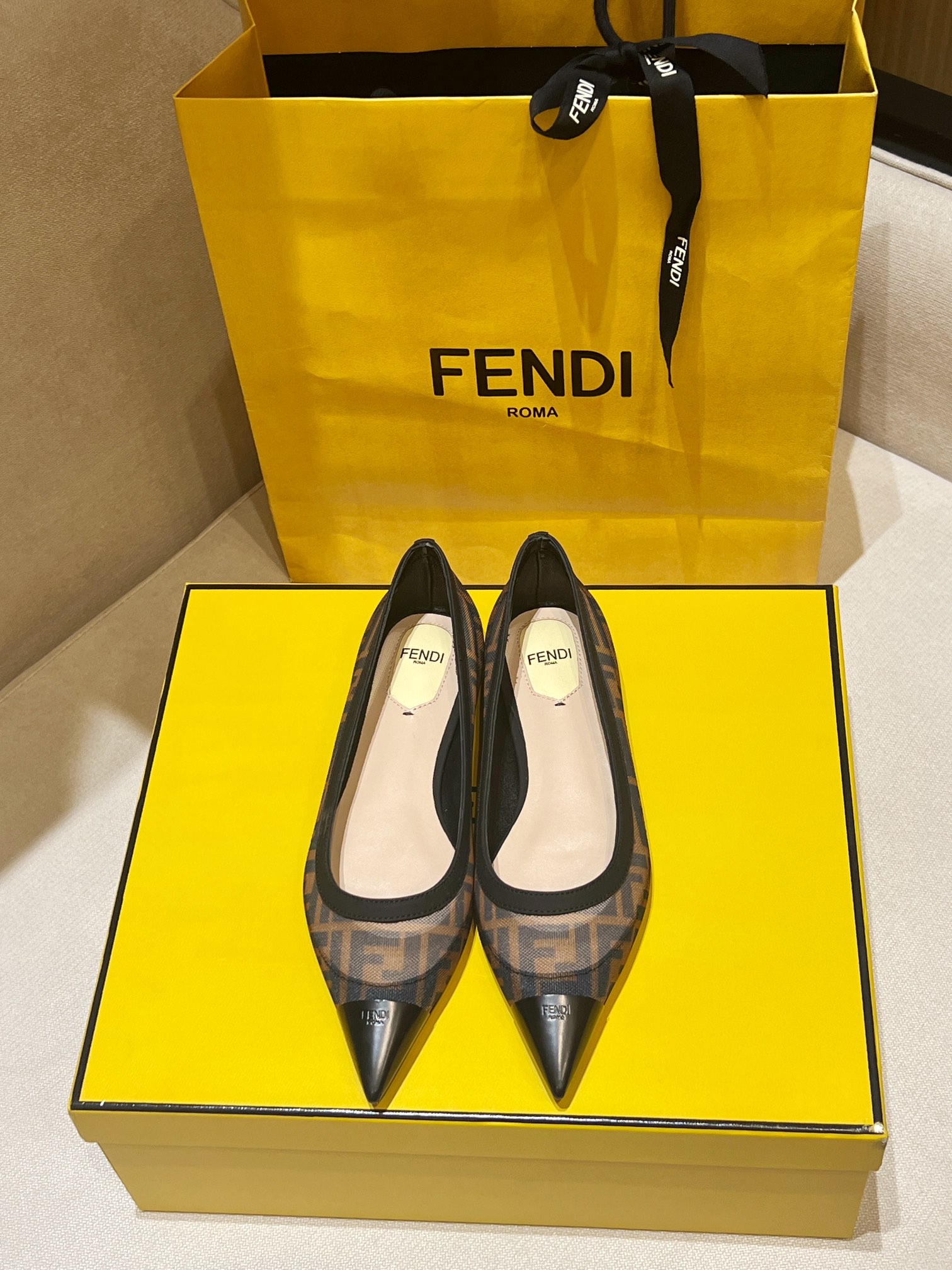 Fendi Flat Shoes Black Brown Cowhide Genuine Leather Sheepskin