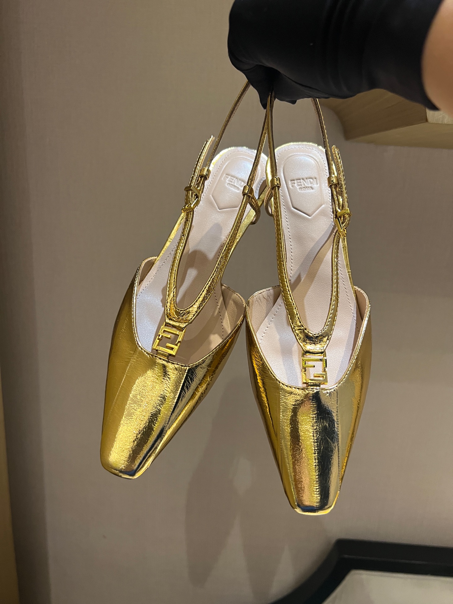 NO:234518,So beautiful, golden, high heels19860909太好看了金色,高跟鞋,high heels,Women's Shoes